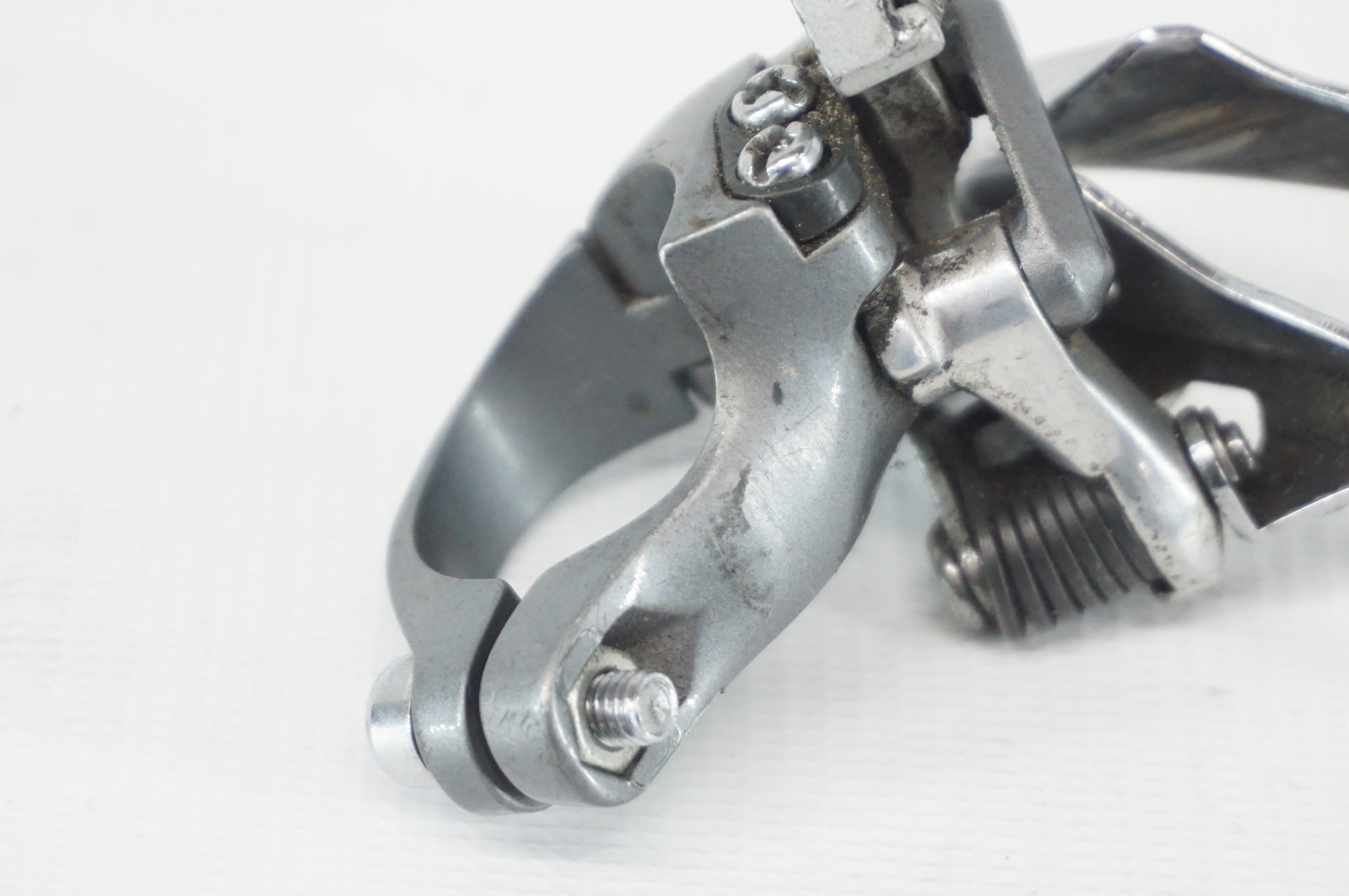 SHIMANO 「シマノ」 600 FD-6400 フロントディレイラー / 阪急塚口店