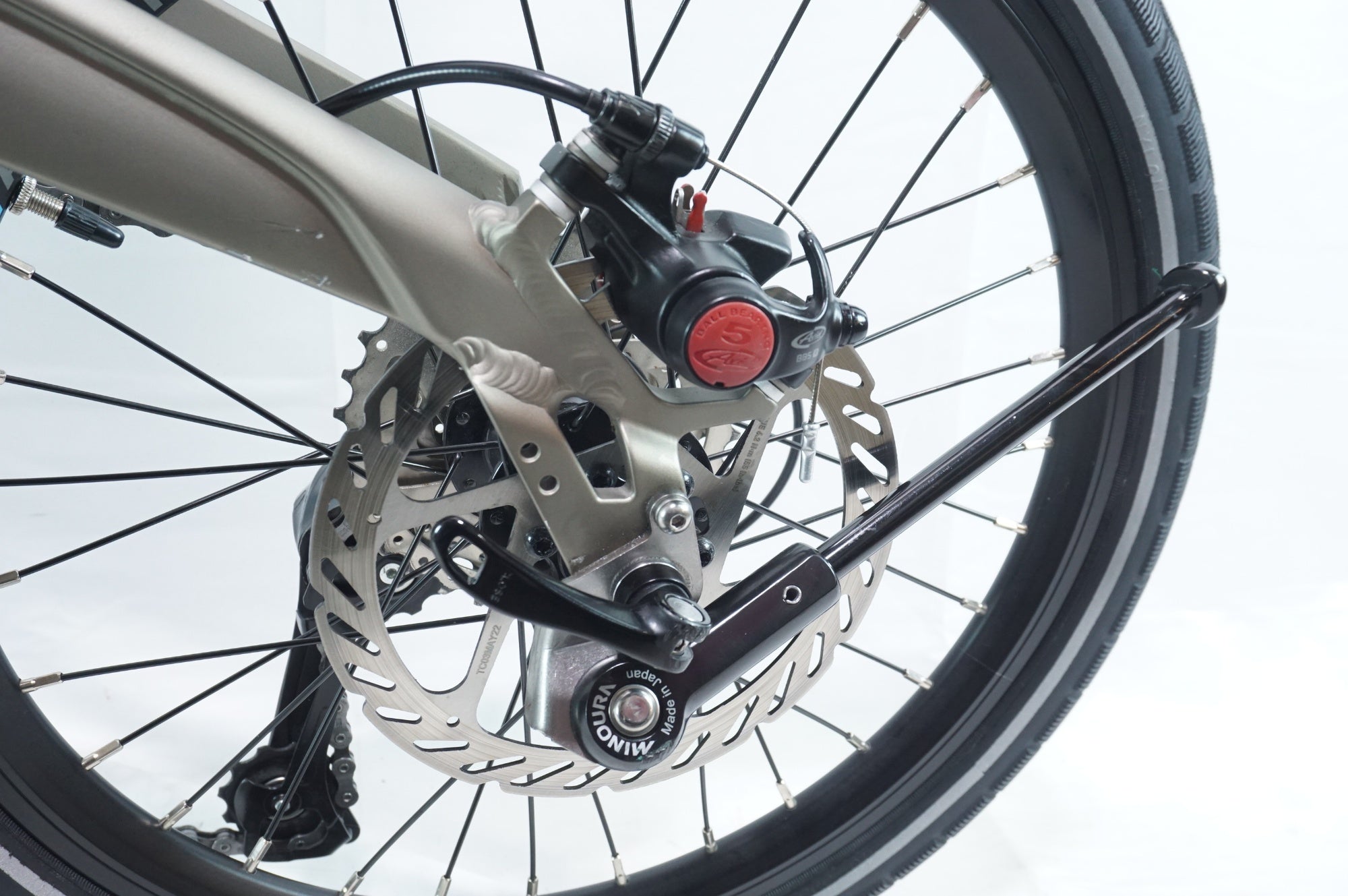 R&M 「リーズ＆ミュラー」 BIRDY STANDARD DISC 2019年モデル 18インチ 折り畳み自転車 / バイチャリ中目黒店
