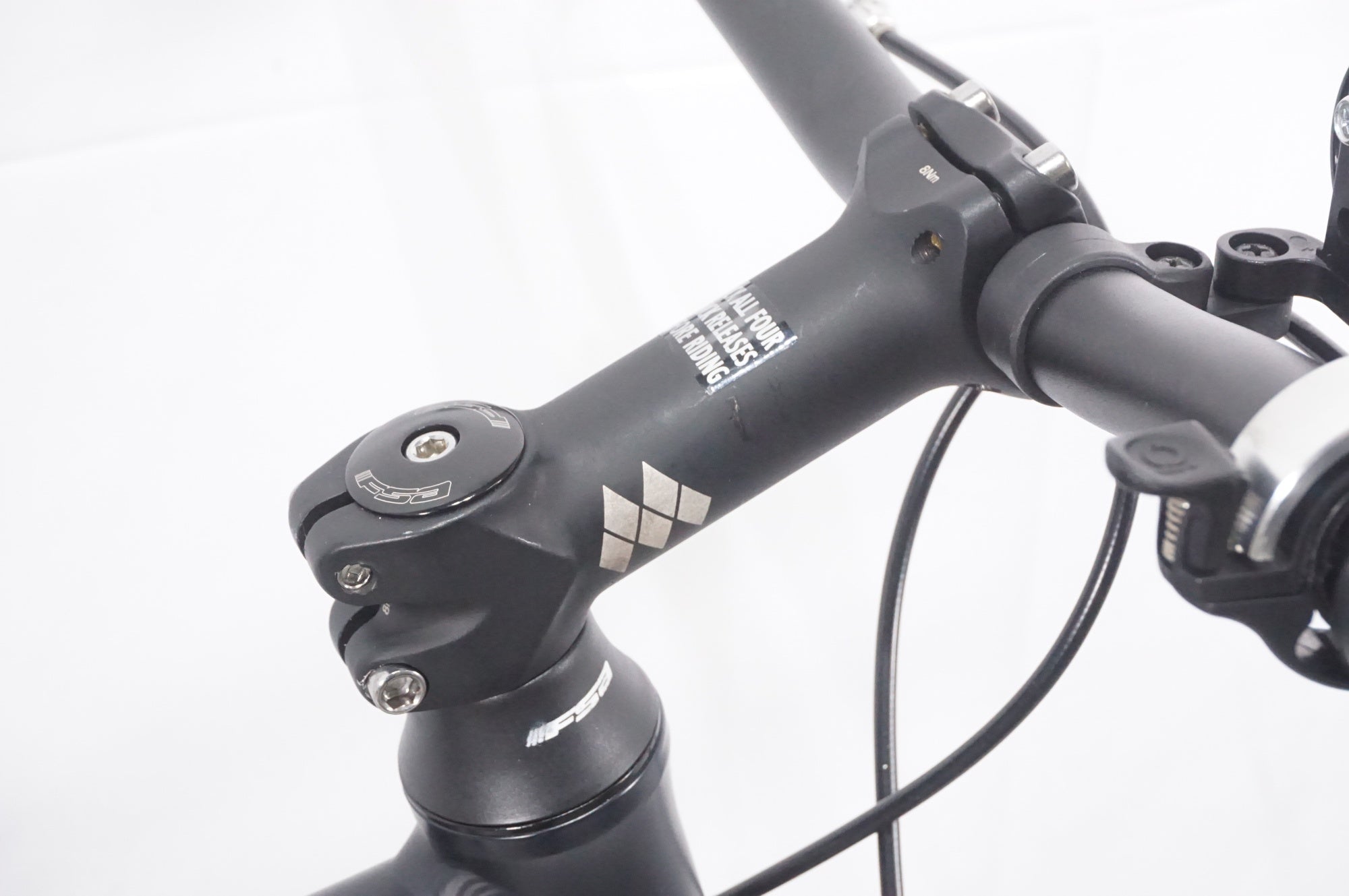 MONTAGUE 「モンタギュー」 NAVIGATOR 2018年モデル 折りたたみピスト