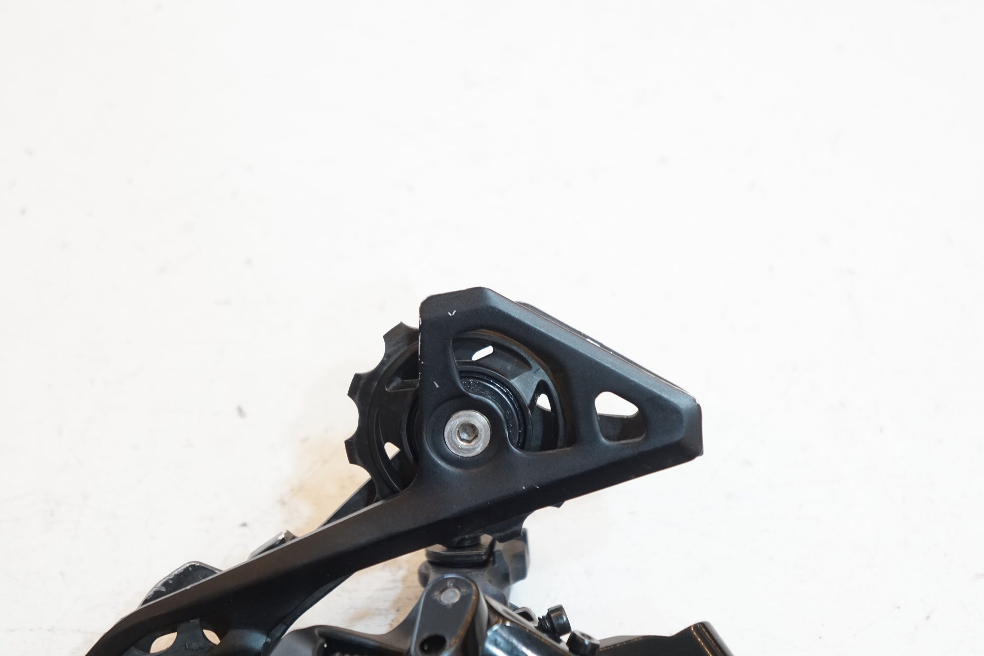 SHIMANO 「シマノ」 105 RD-R7000 SS リアディレイラー / バイチャリ浦和ベース