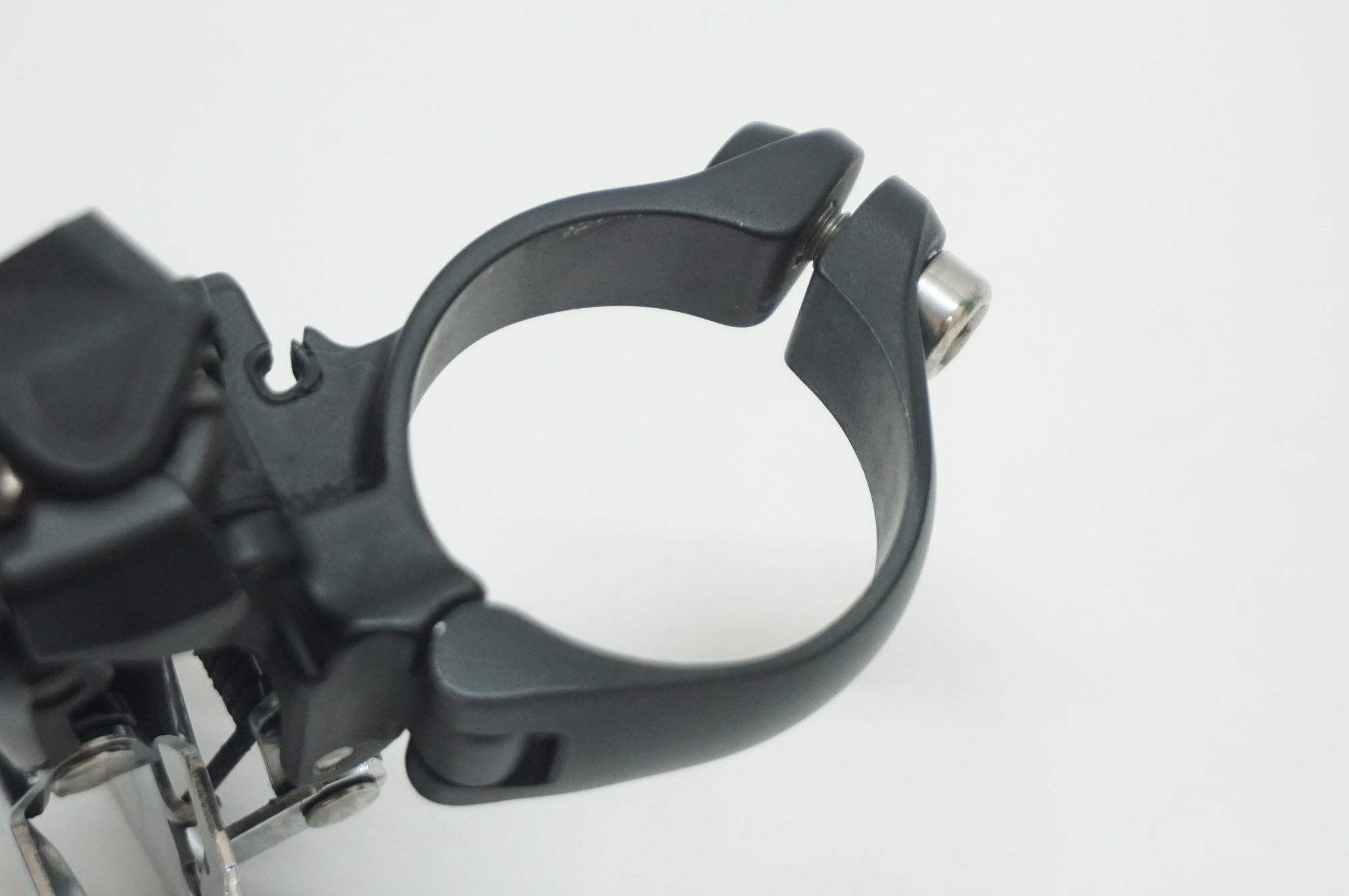 SHIMANO 「シマノ」 105 FD-5801 フロントディレイラー / 福岡店