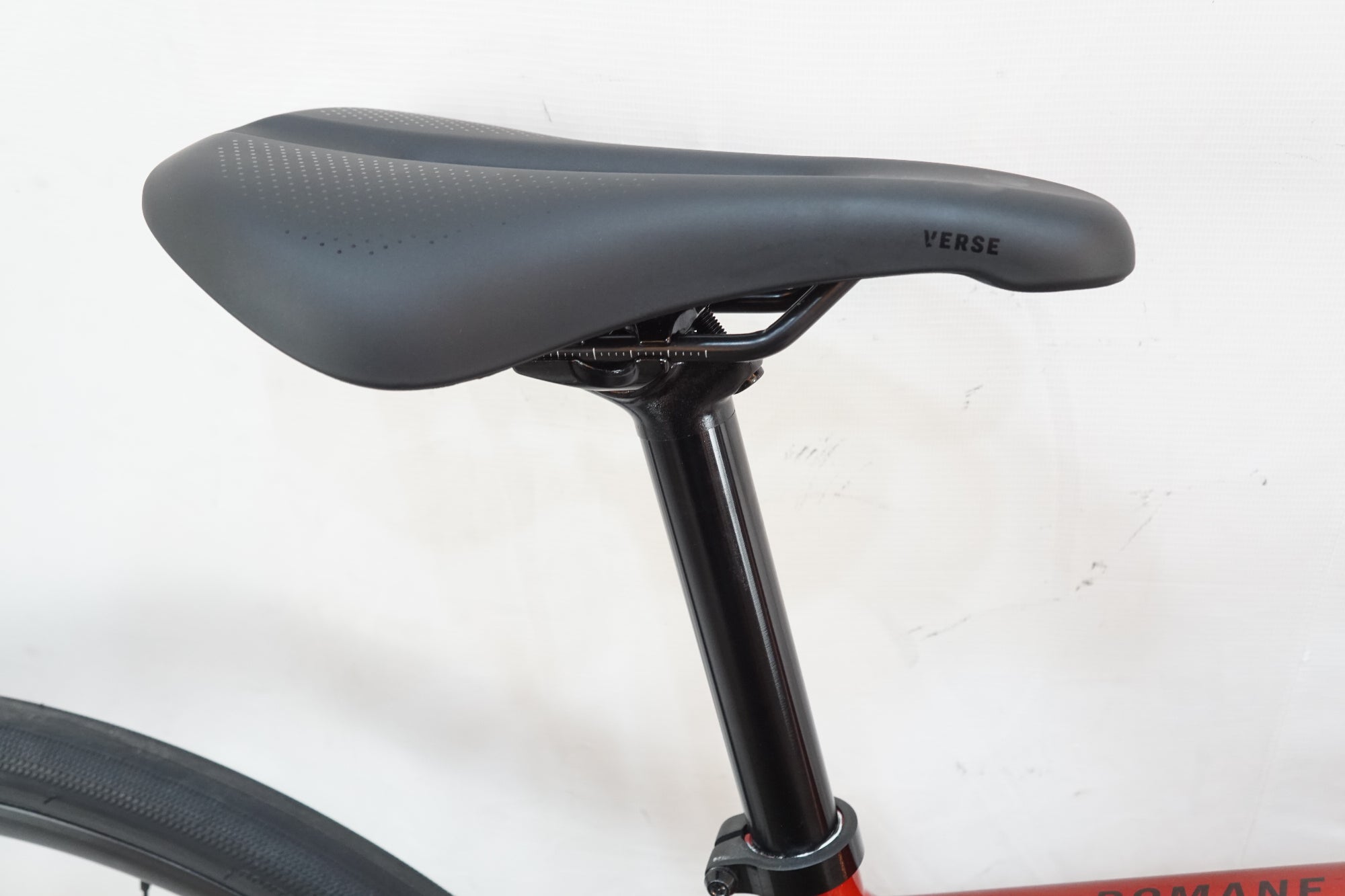 TREK 「トレック」 DOMANE AL 2 GEN 4 2025年モデル ロードバイク / バイチャリ浦和ベース