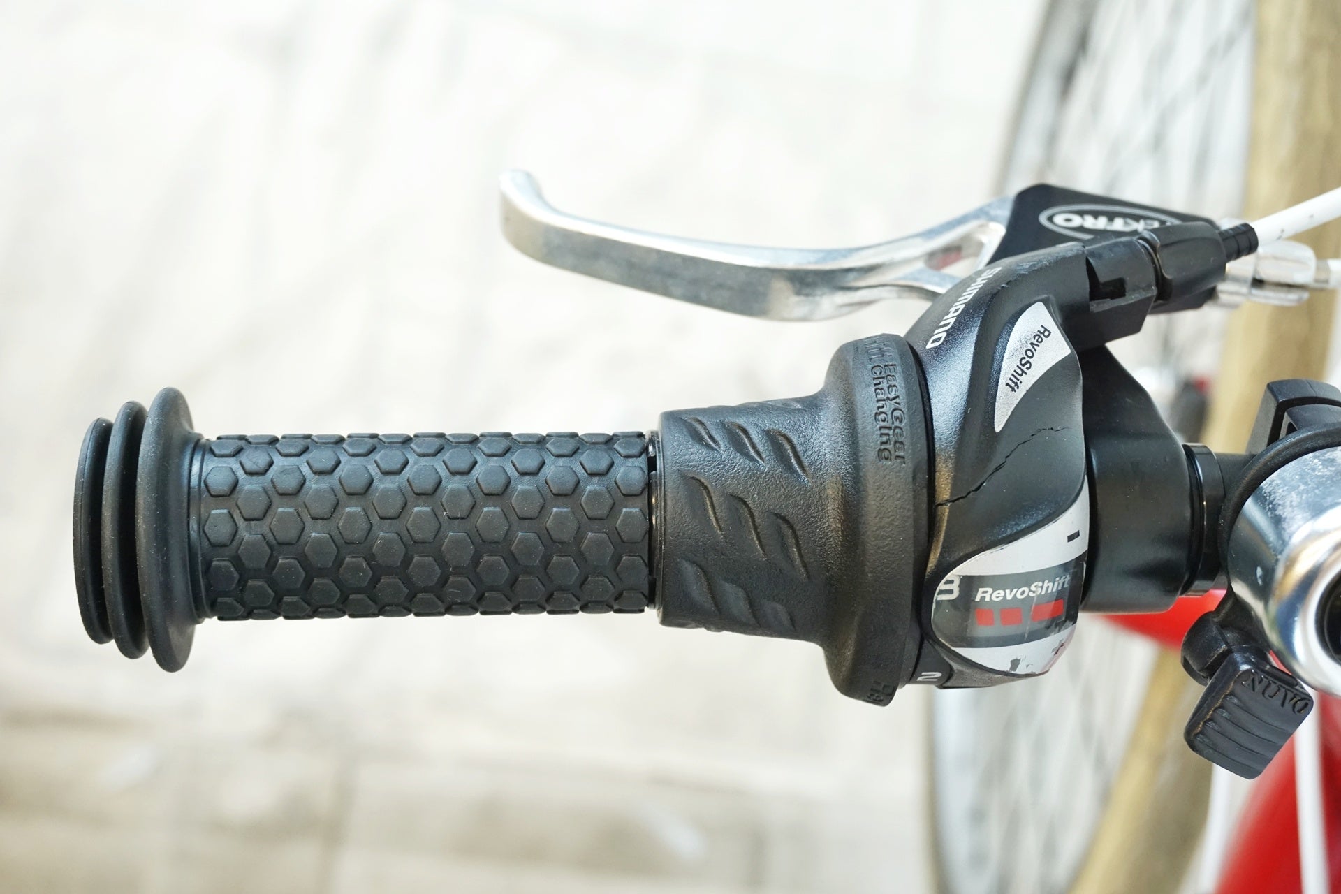LOUIS GARNEAU 「ルイガノ」 J24 CROSS 2022年モデル キッズバイク / 有明ガーデン店