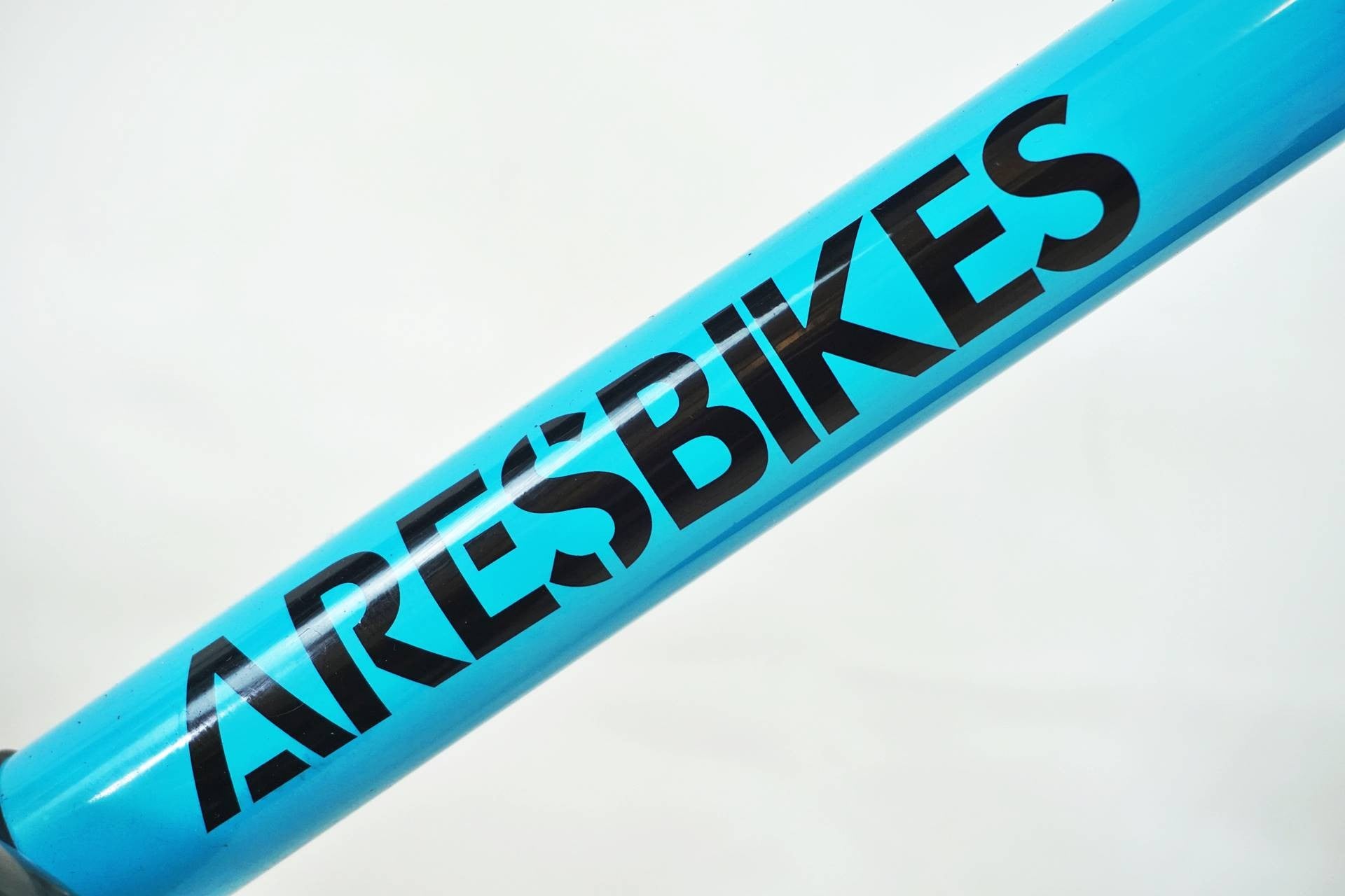 ARESBIKES 「アーレスバイク」 A/KID 14インチ 2022年モデル キッズバイク / 有明ガーデン店