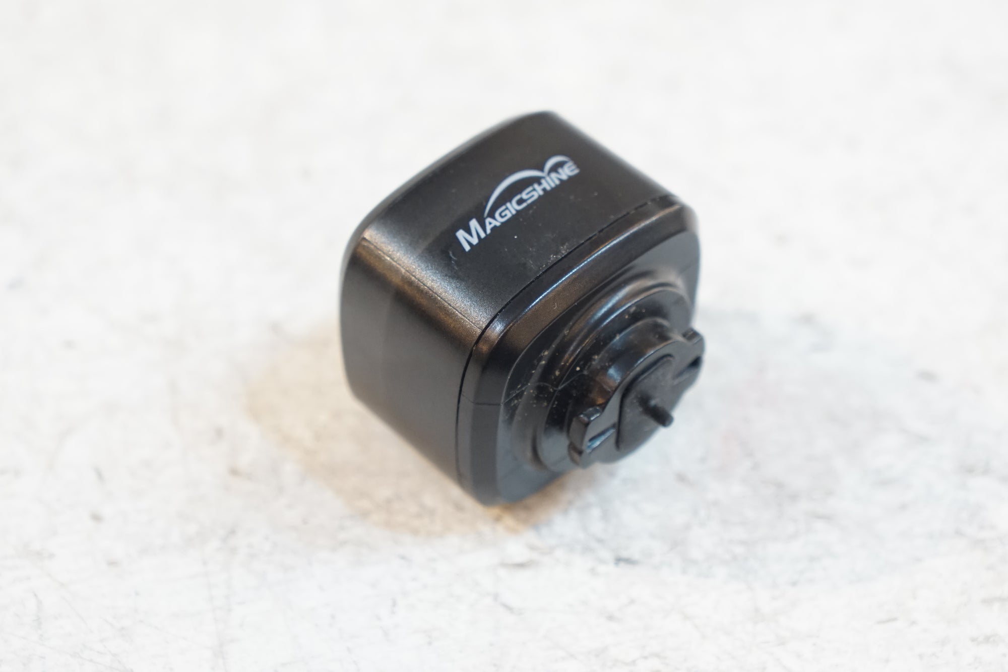 OLIGHT 「オーライト」 RN120C リアライト / バイチャリ浦和ベース