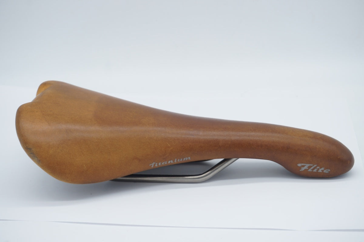 SELLE ITALIA 「セライタリア」 FLITE TITANIUM サドル / 滋賀大津店
