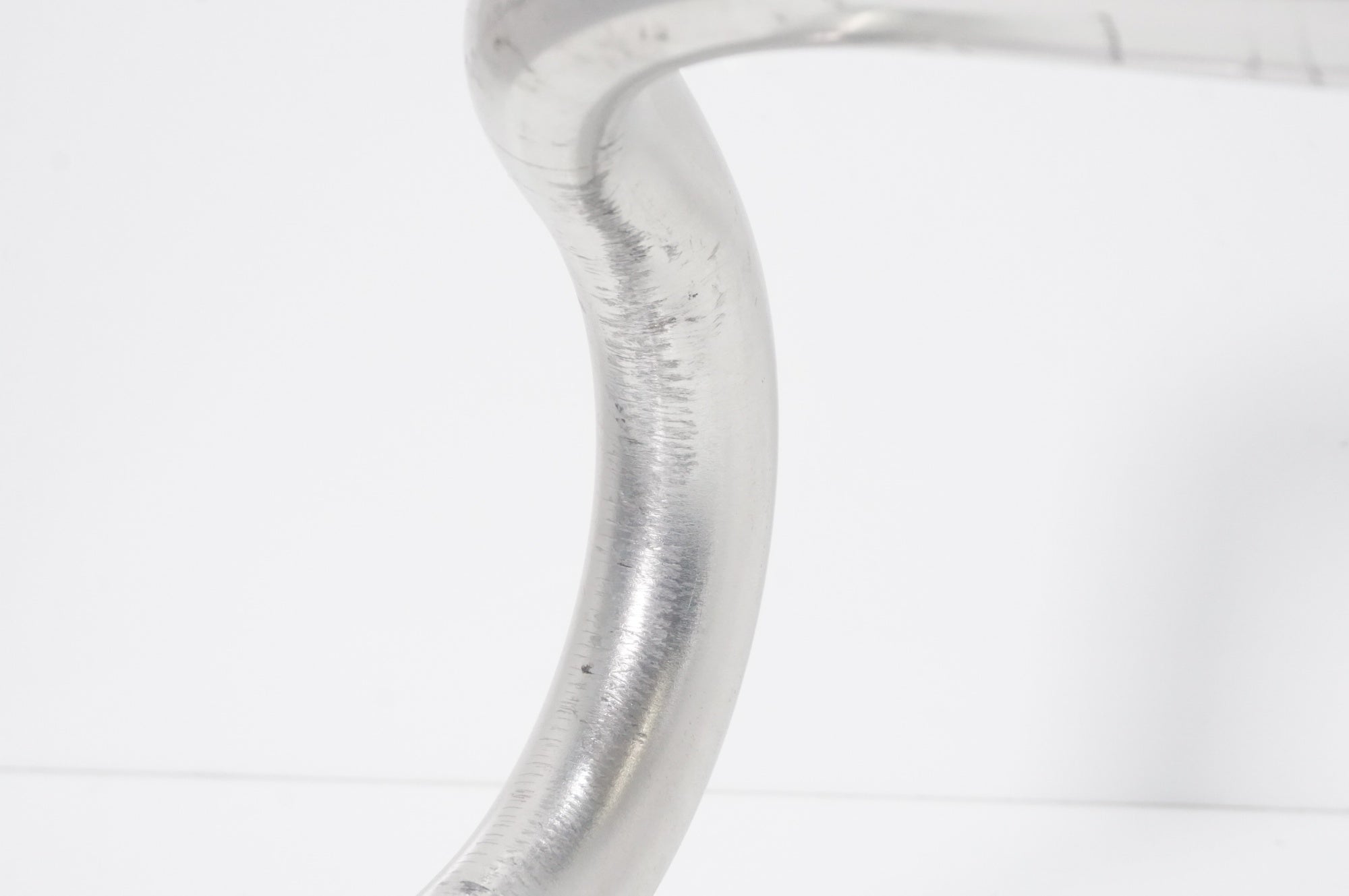 NITTO 「ニットー」 NEAT MOD.104 φ26.0 420mm ハンドル / AKIBA店