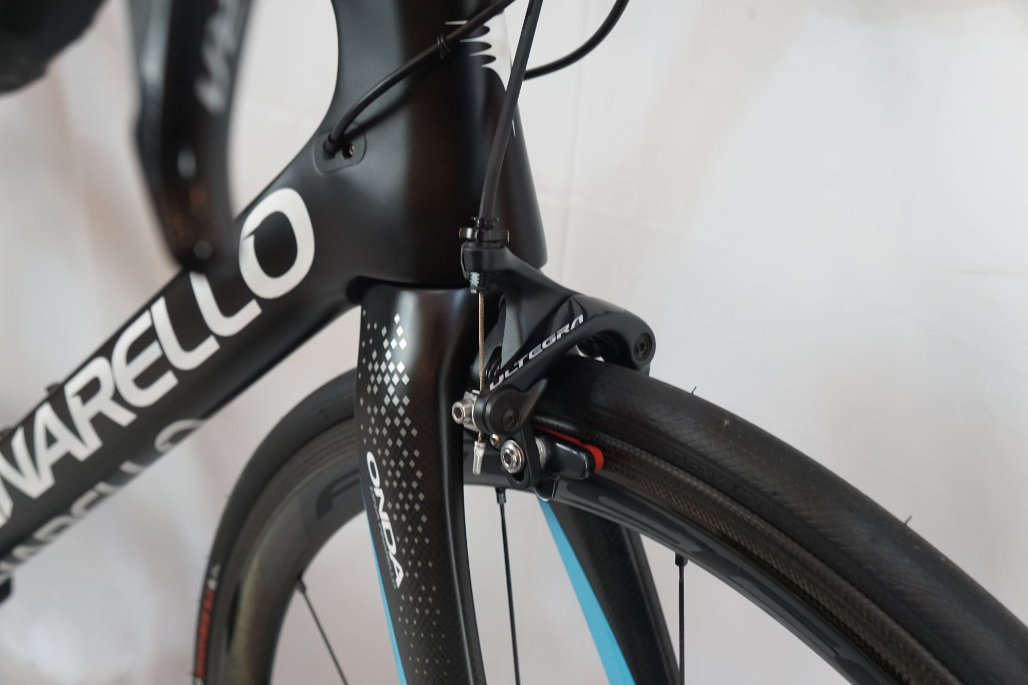 ピナレロ PINARELLO ガン GAN RS 2018モデル 495サイズ シマノ