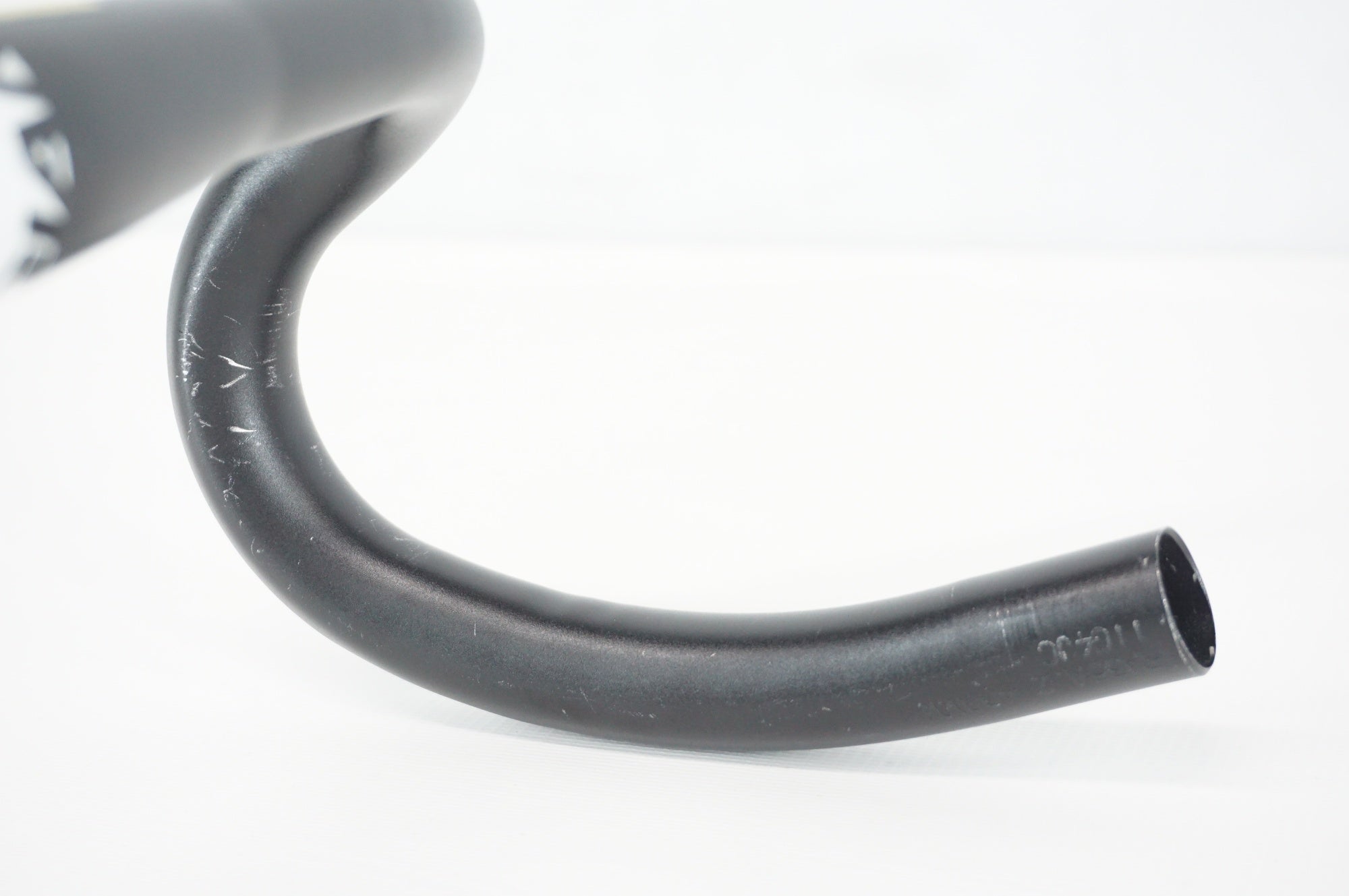 GIANT 「ジャイアント」  CONNECT Φ31.8 400mm ハンドル / 阪急塚口店