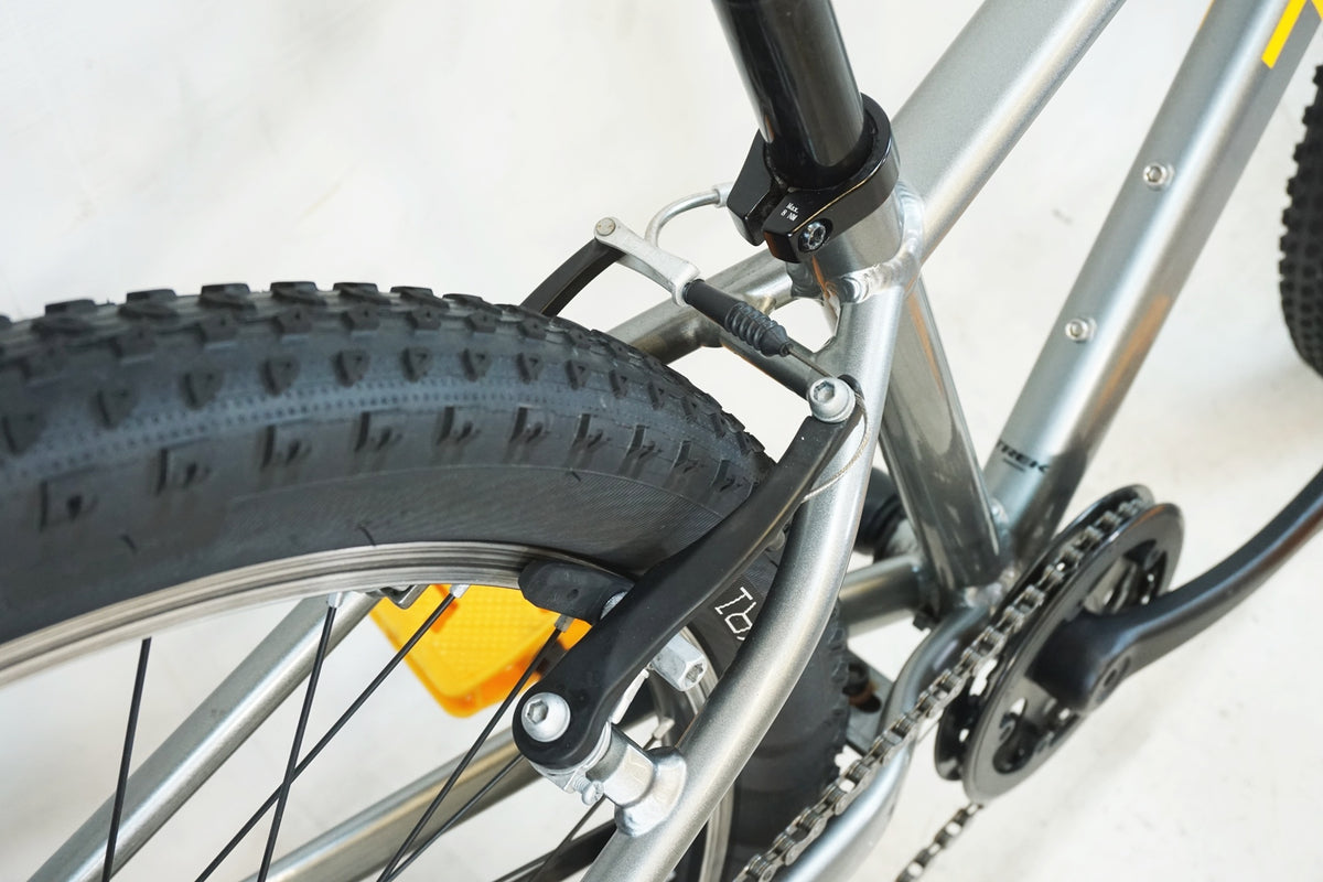 TREK 「トレック」 PRECALIBER 24  2024年モデル キッズバイク / 有明ガーデン店