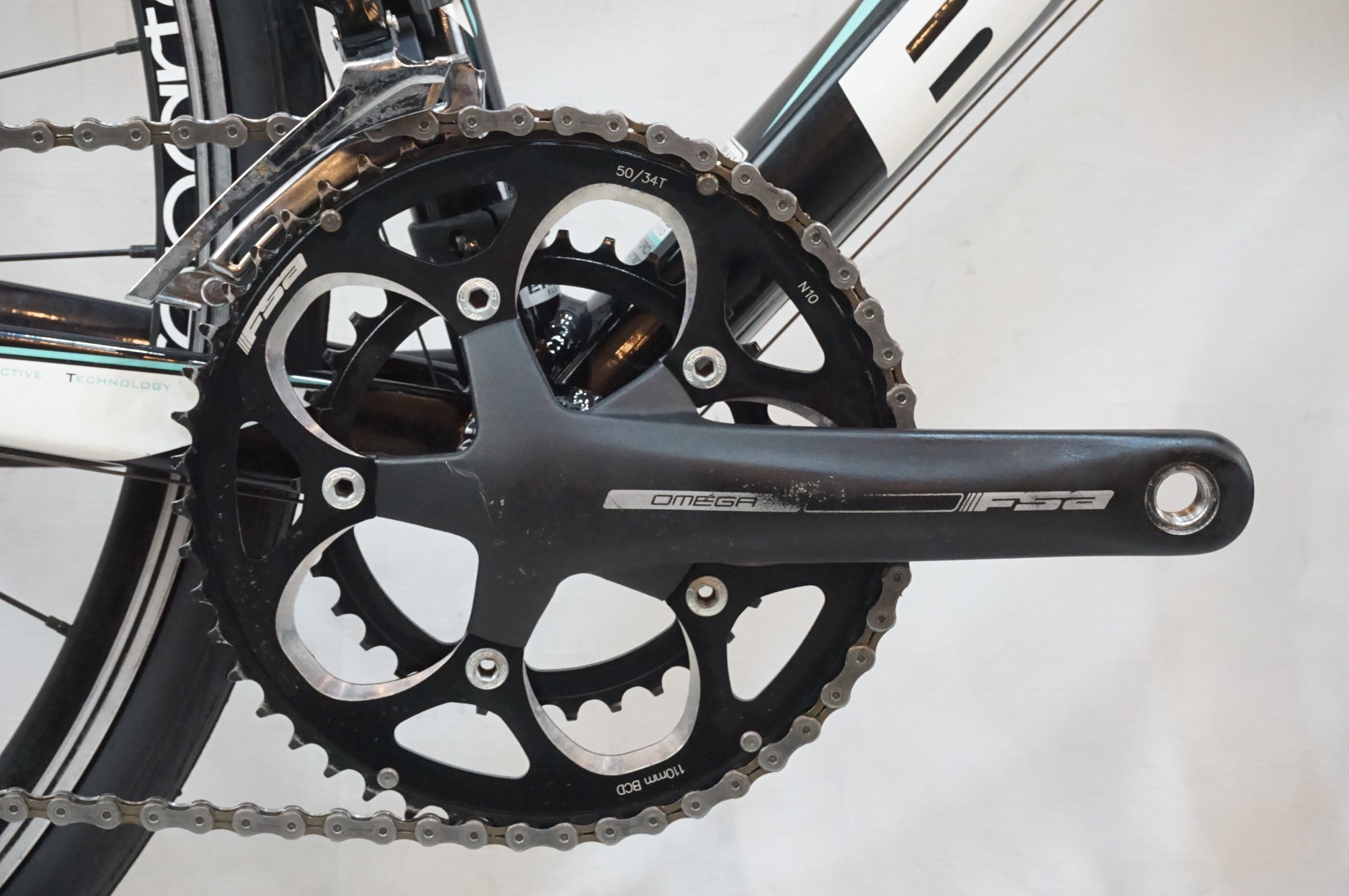 BIANCHI 「ビアンキ」 IMPULSO ULTEGRA 2013年モデル ロードバイク / 浦和ベース