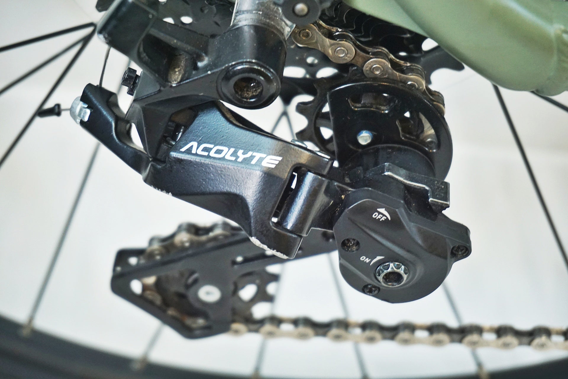 HARO 「ハロー」 BEASLEY27.5 2024年モデル 27.5インチ クロスバイク / 有明ガーデン店