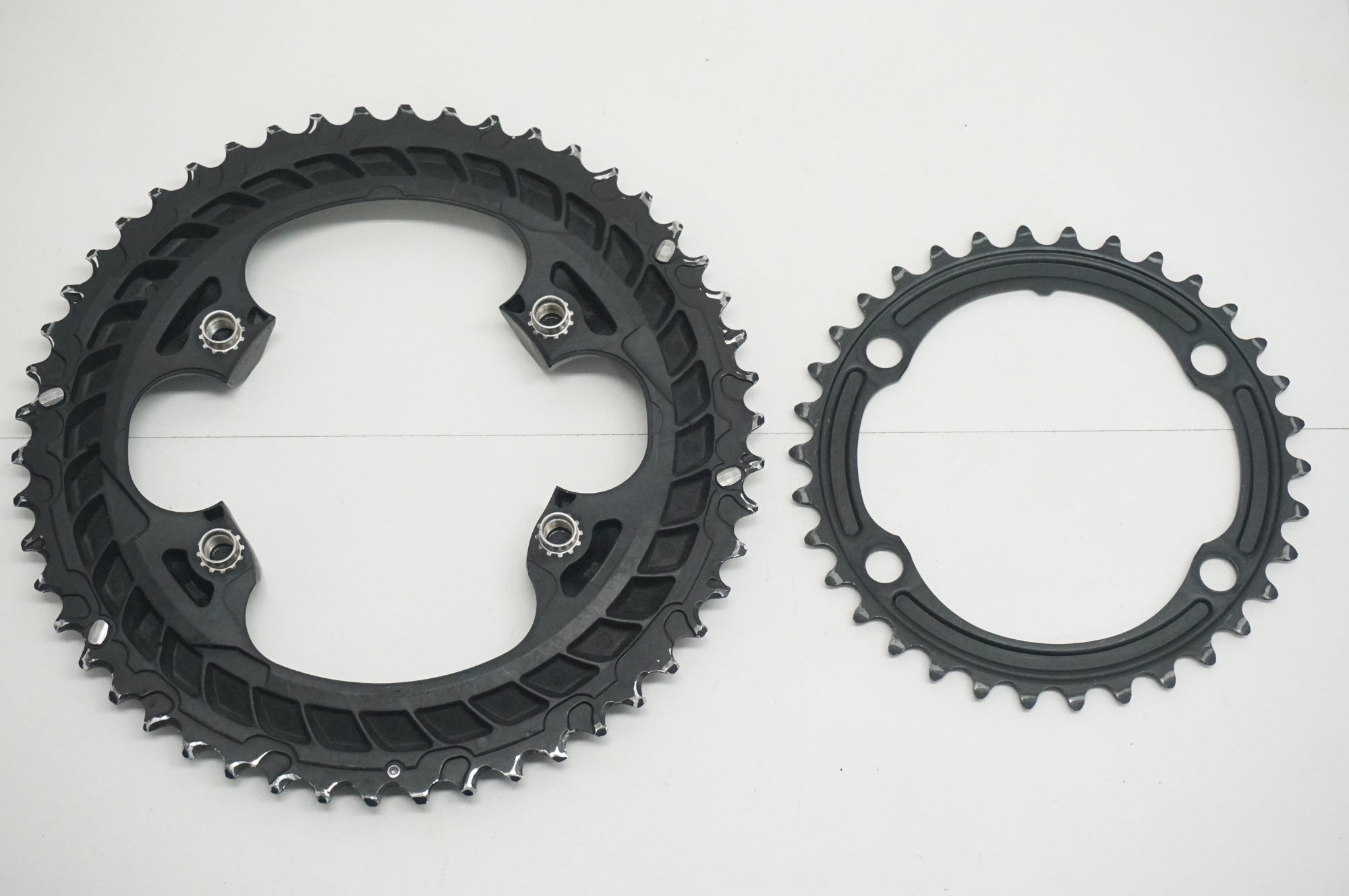 SHIMANO 「シマノ」 105 FC-R7100 50-34 チェーンリングセット / 福岡店