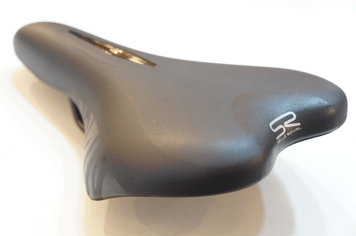 SELLE ROYAL 「セラロイヤル」 LOOKIN サドル / 浦和ベース