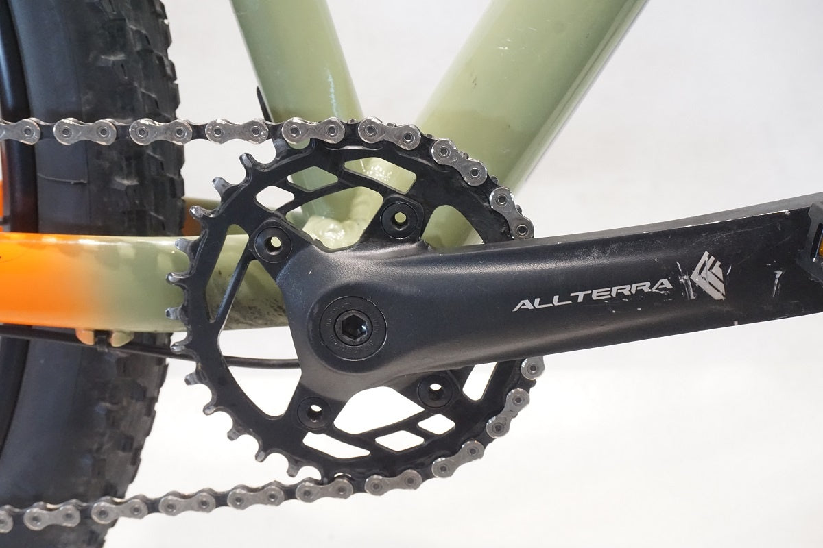 GT 「ジーティー」 AVALANCHE ELITE 2022年モデル マウンテンバイク