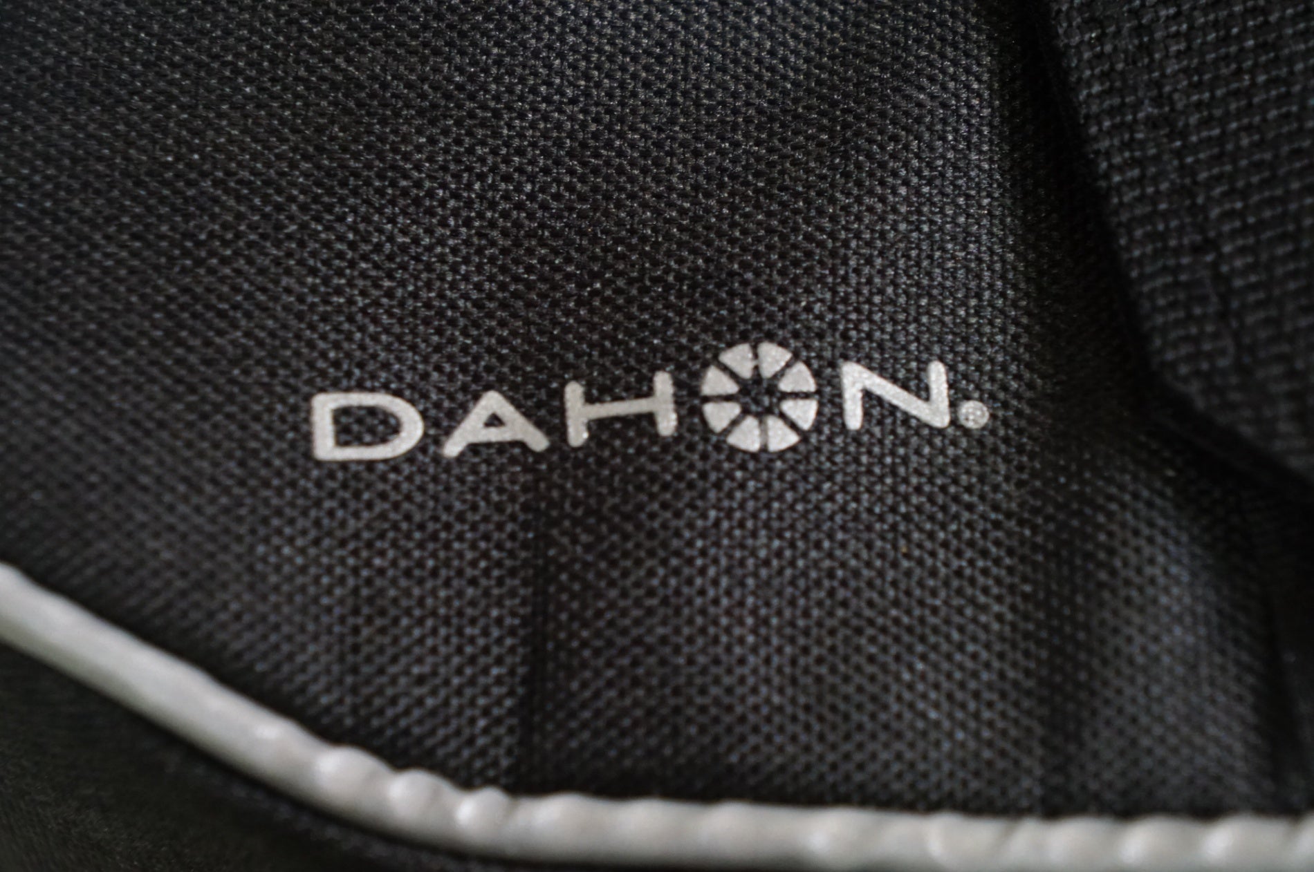 DAHON 「ダホン」 サドルバッグ / 熊谷本店
