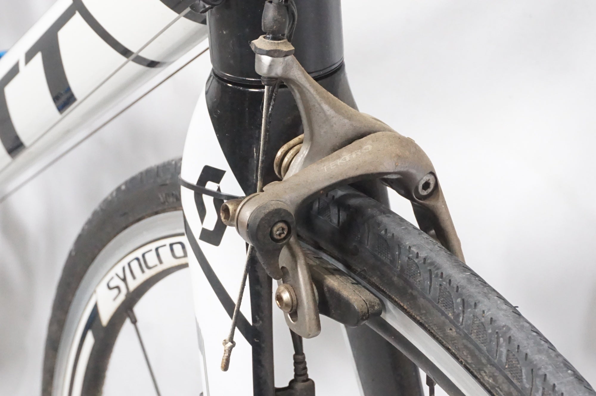 スコットロードバイクジャンク ジャンク SCOTT 「スコット」 SPEEDSTER 40 2016年モデル ロードバイク