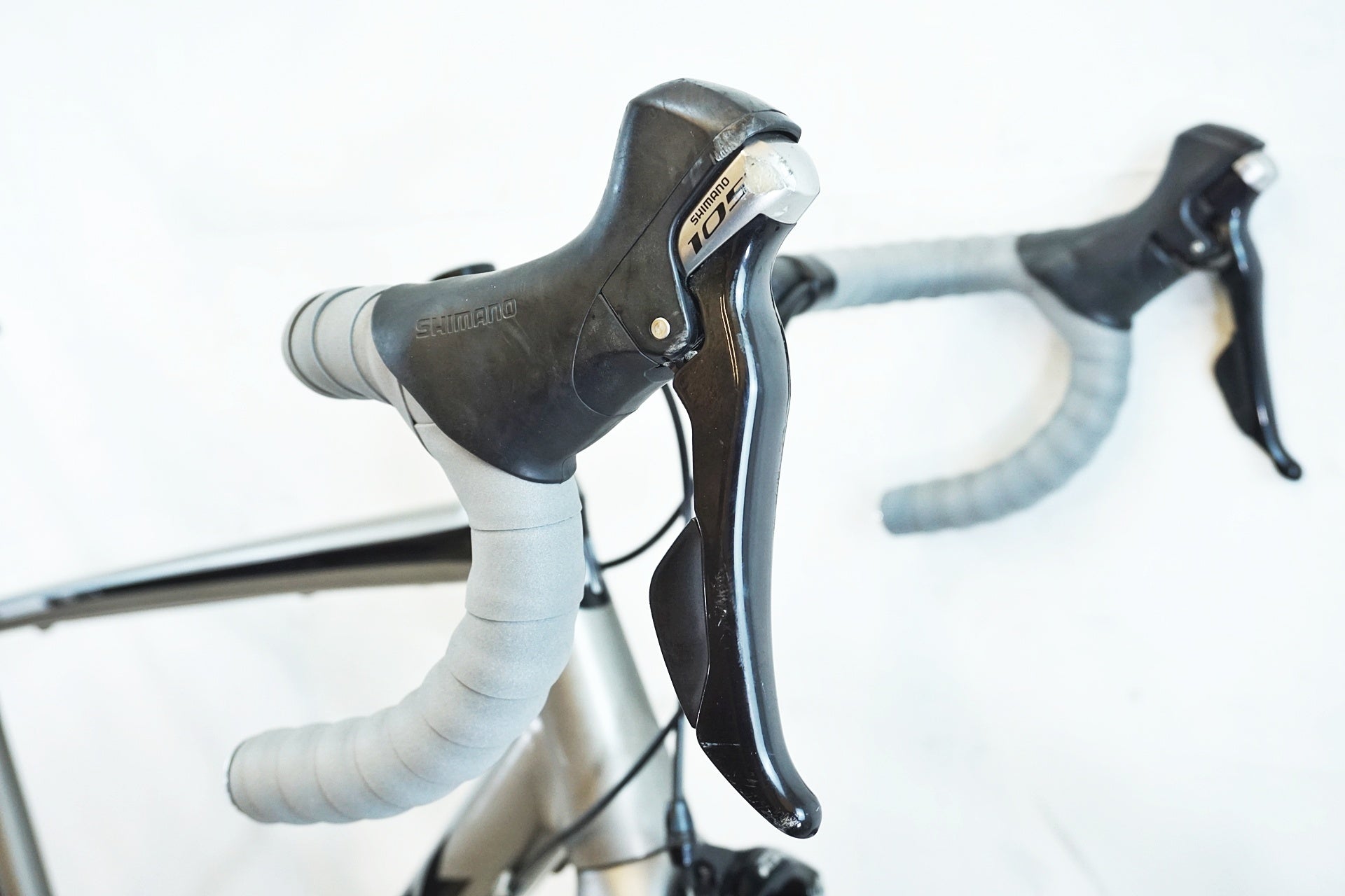 TREK 「トレック」 EMONDA ALR5 2018年モデル ロードバイク / 有明ガーデン店