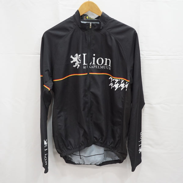 【新品未使用】Lion de KAPELMUUR ウィンドブレーカー　ブラックM LION DEKAPELMUUR 「リオン デ カペルミュール」 XLサイズ ウインド