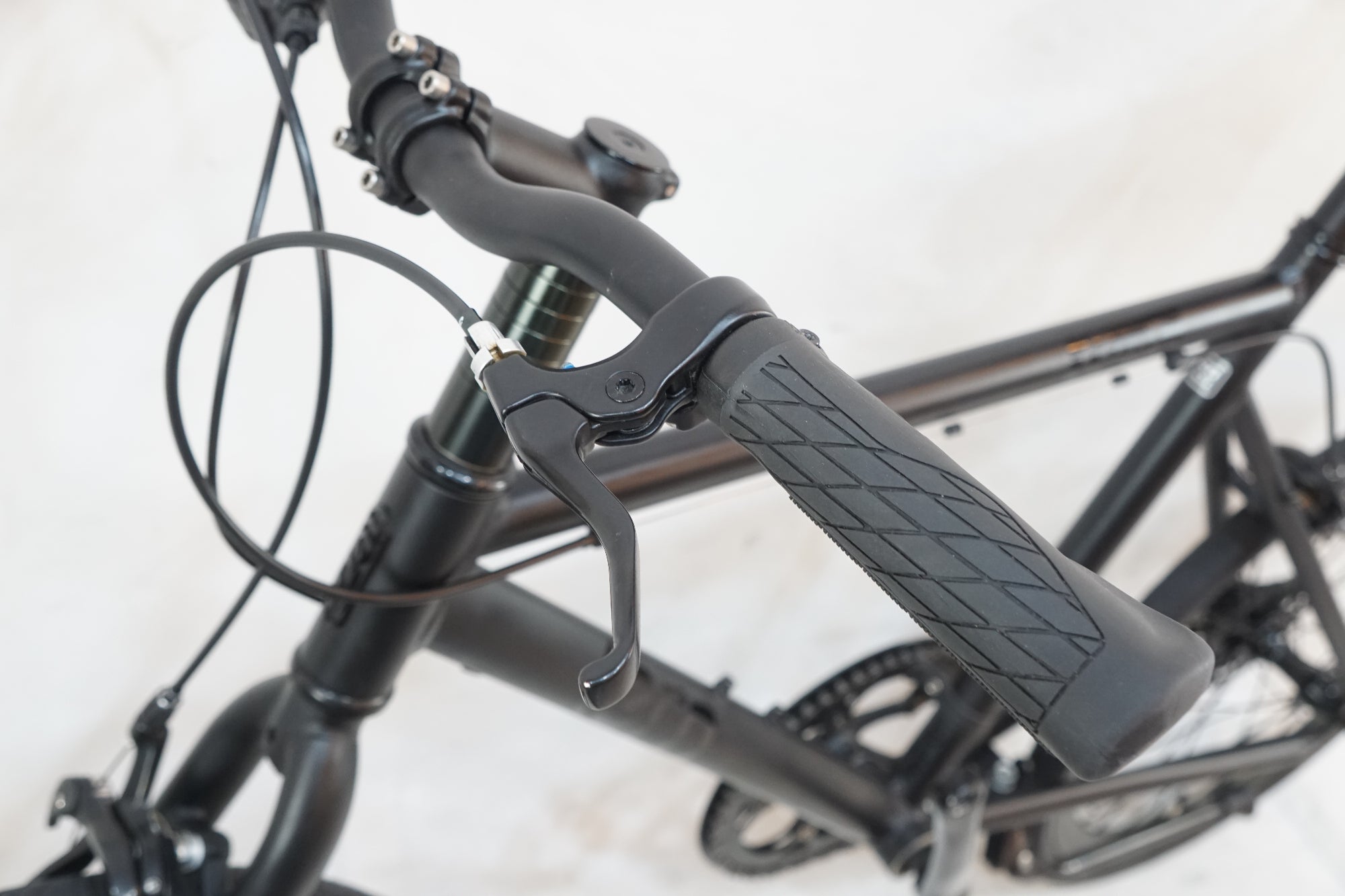 TERN 「ターン」 CREST 2023年モデル 20インチ ミニベロ / バイチャリ浦和ベース
