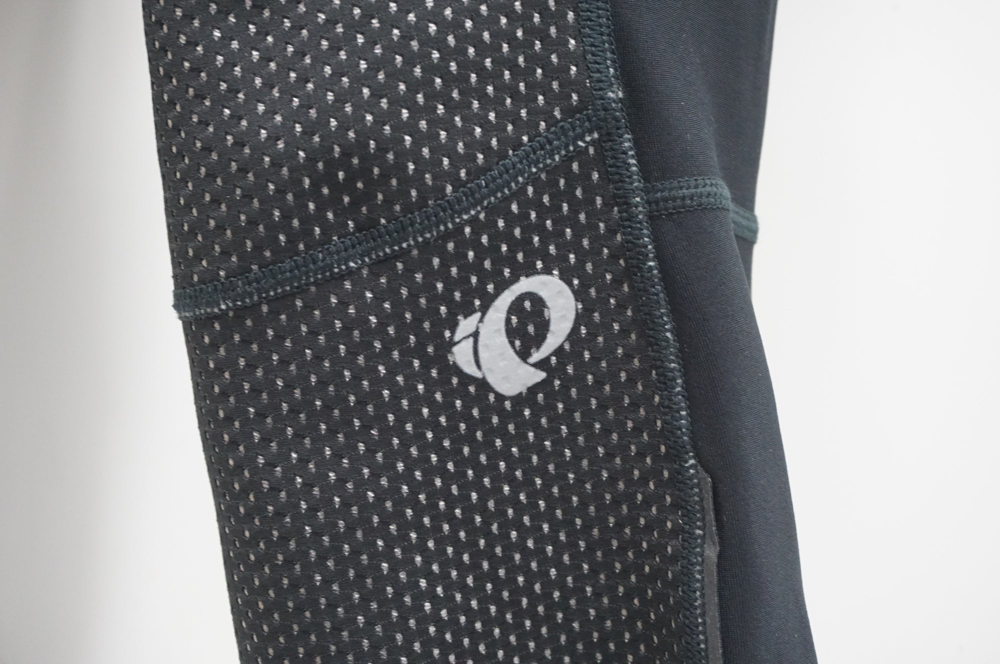 PEARL IZUMI 「パールイズミ」 WINDBREAK TITANIUM Mサイズ メンズ