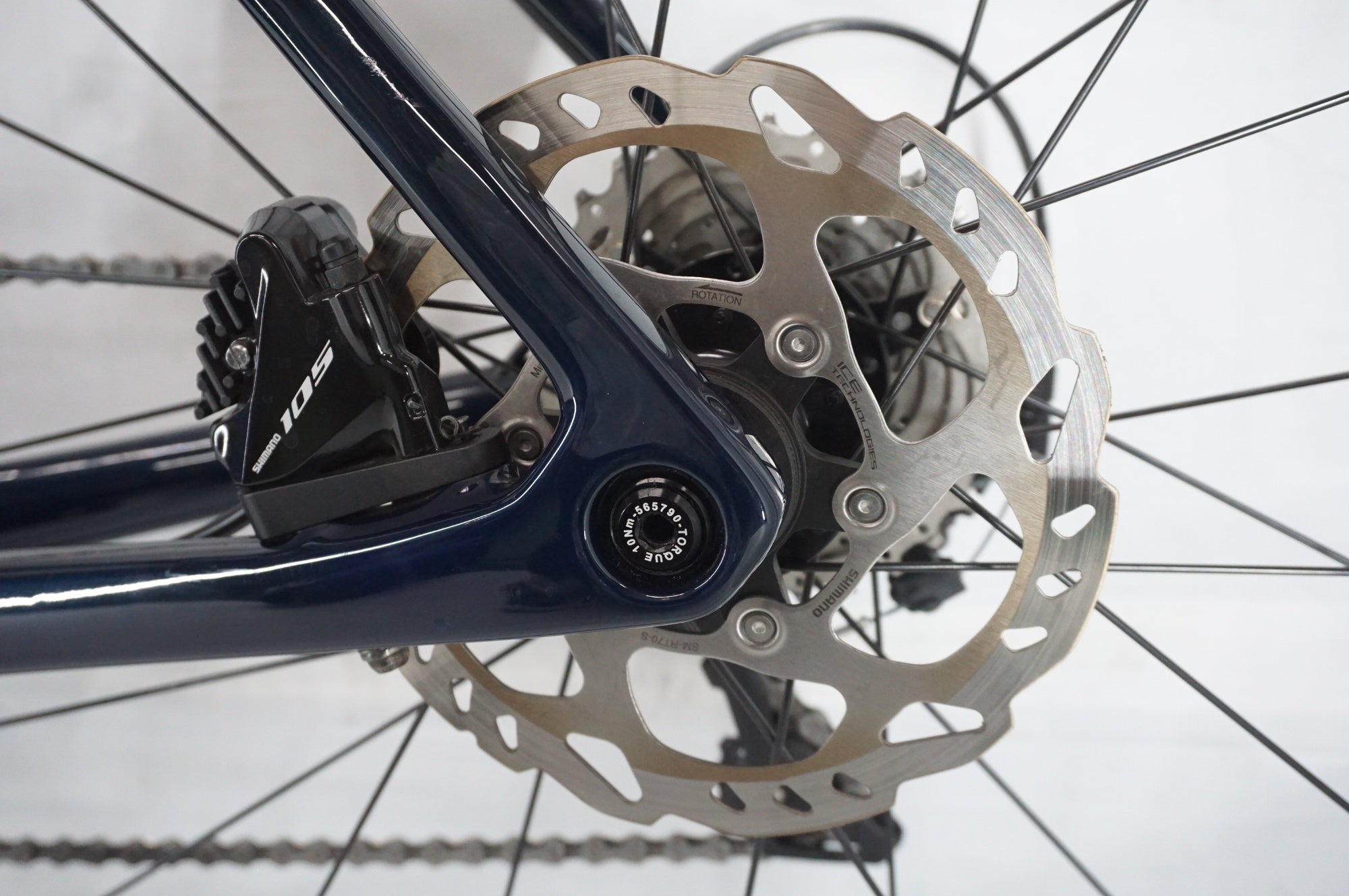 TREK 「トレック」 EMONDA SL5 DISC 2022年モデル ロードバイク / 阪急