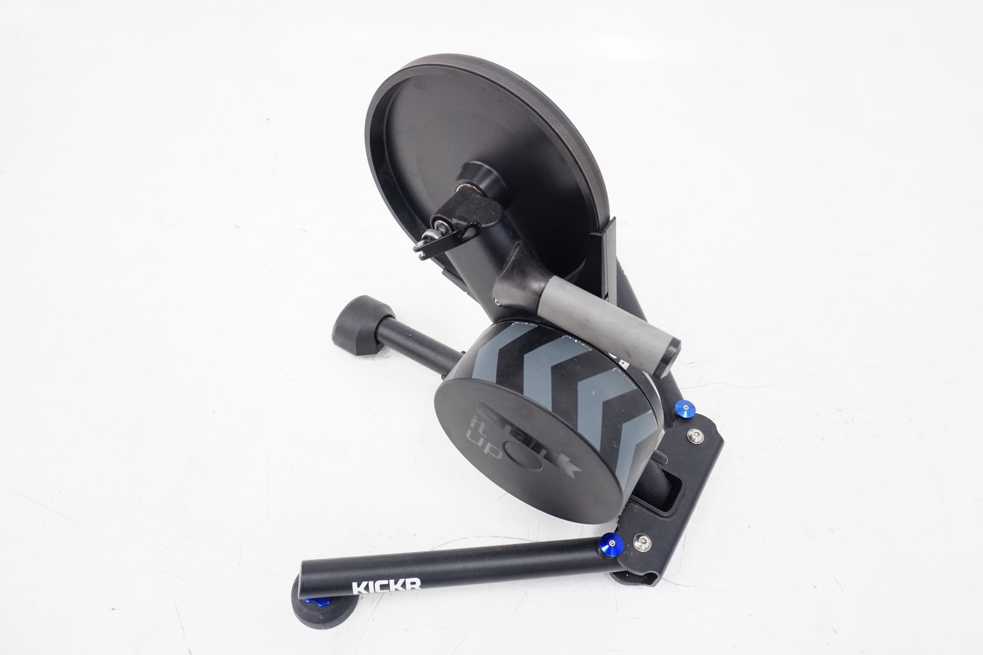 WAHOO 「ワフー」 KICKR V5 WF113 スマートトレーナー / 浜松店