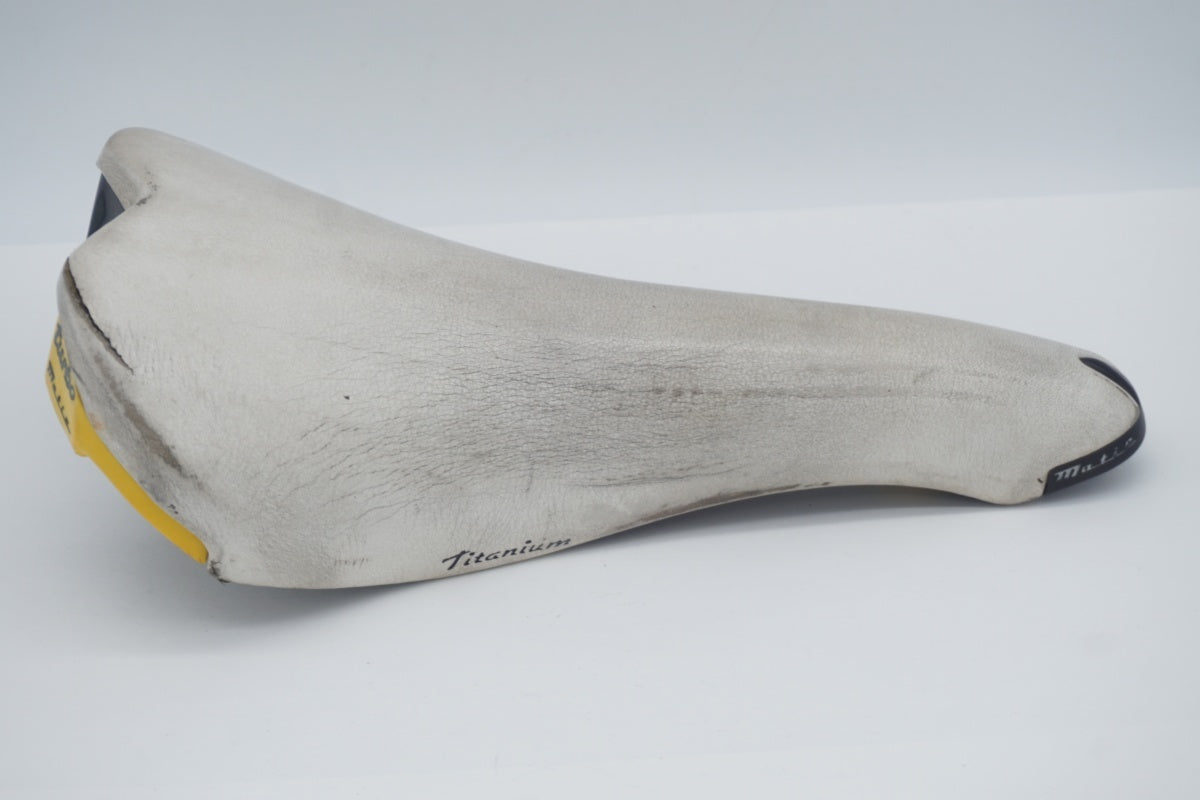 SELLE ITALIA 「セライタリア」 TURBO サドル / 滋賀大津店