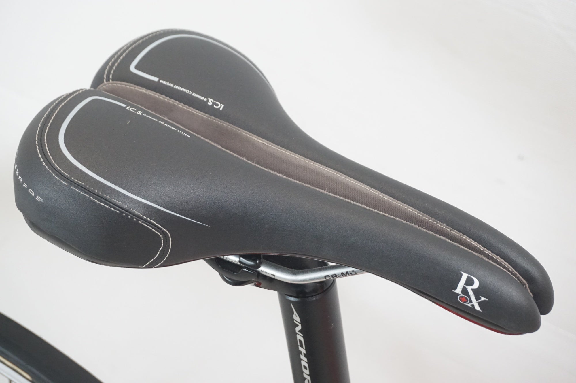 ANCHOR 「アンカー」 RFA5 EQUIPE 2013年モデル ロードバイク / 福岡店