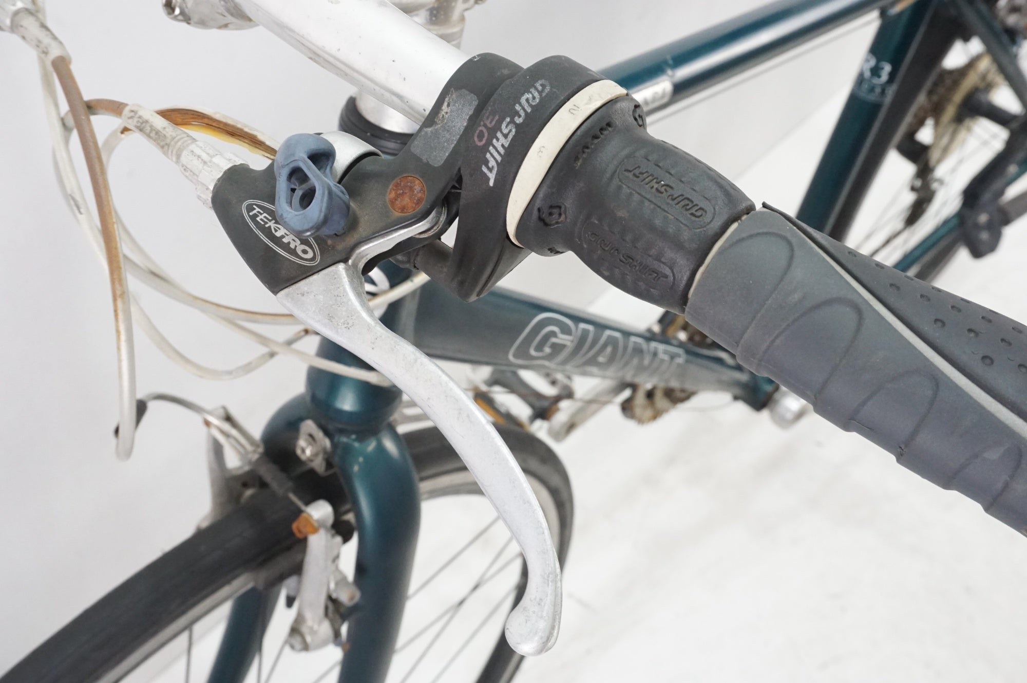 ジャンク GIANT 「ジャイアント」 ESCAPE R3 2010年モデル クロスバイク / 大宮店