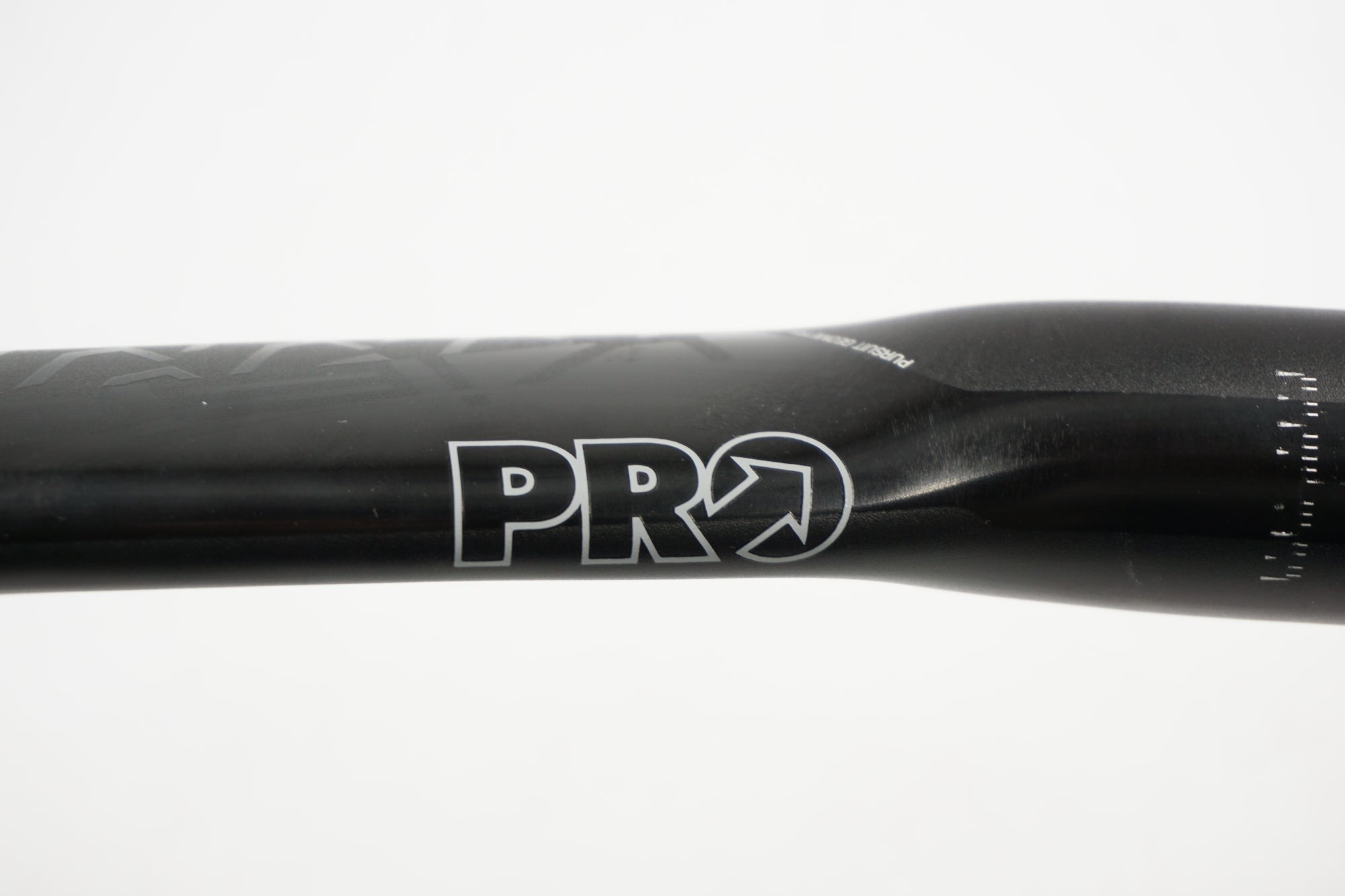 SHIMANO PRO 「シマノプロ」 VIBE AERO ALLOY Φ31.8 380mm ドロップ