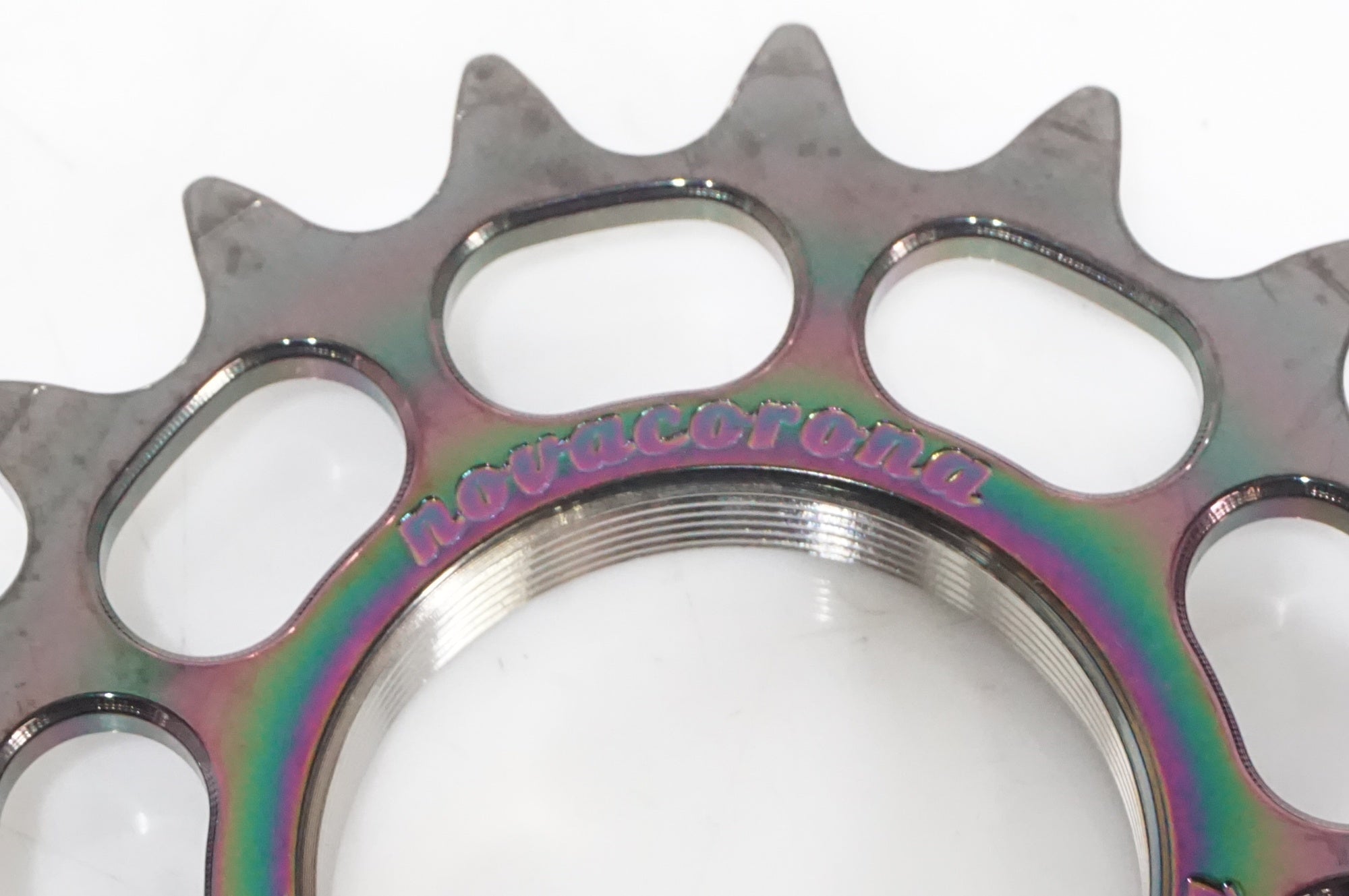 NOVACORONA 「ノバコローナ」 チタン 18T コグ / AKIBA店