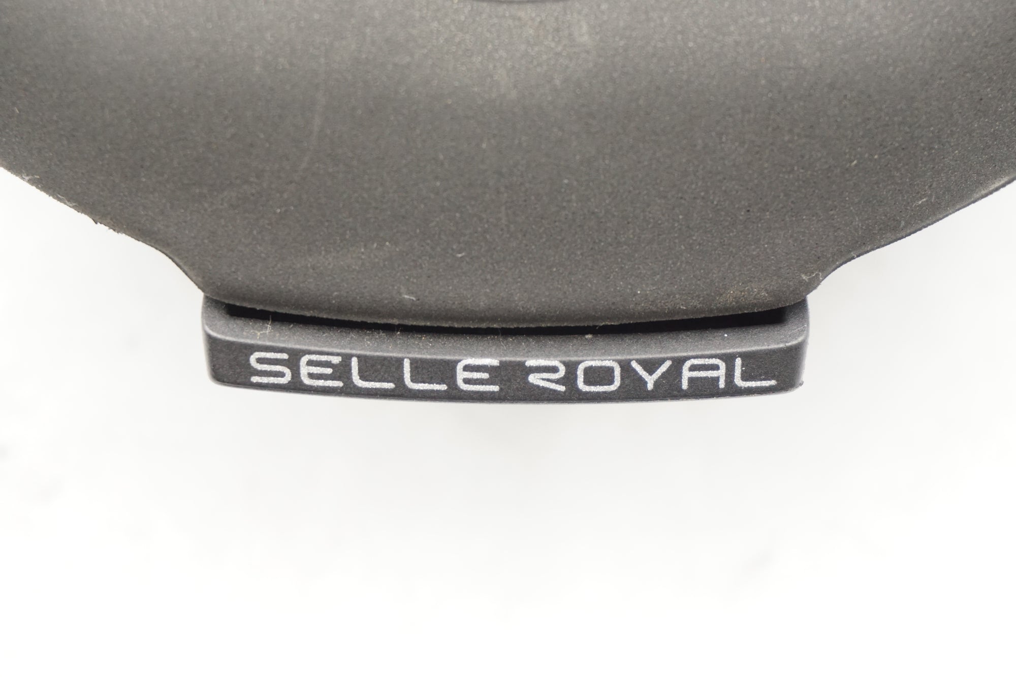 SELLE ROYAL 「セラロイヤル」 SCIENTIA A2 サドル / 奈良店