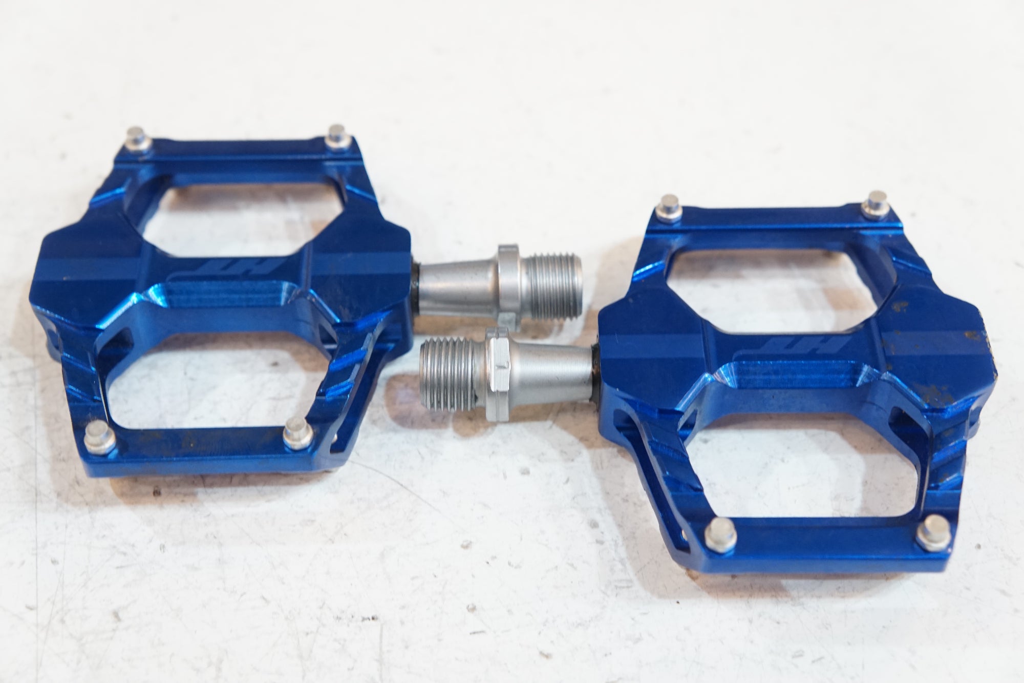 HT 「エイチティー」 AR06 ペダル / バイチャリ浦和ベース