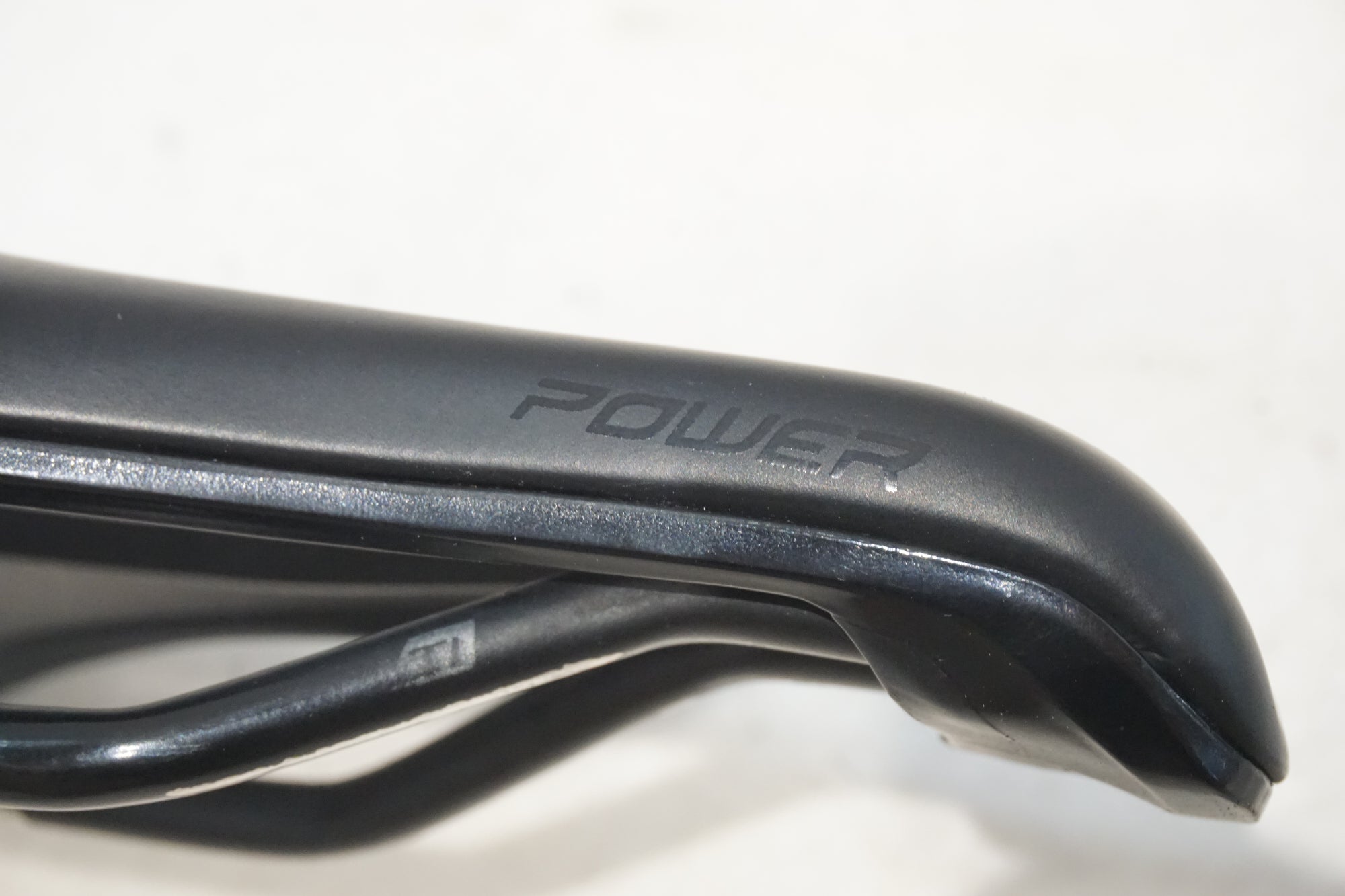 SPECIALIZED 「スペシャライズド」 POWER チタンレール サドル / 横浜戸塚店