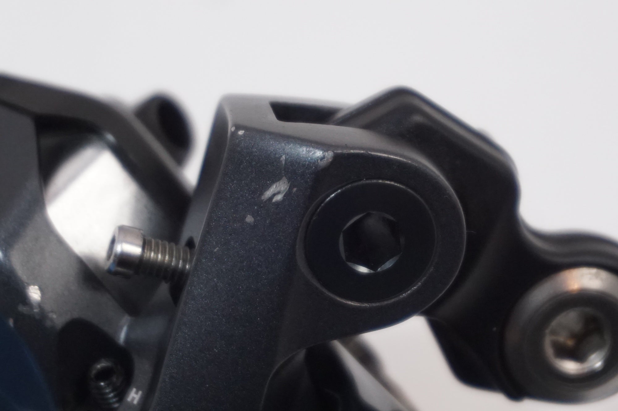 SHIMANO 「シマノ」 ULTEGRA RD-R8050 リアディレイラー / 世田谷店