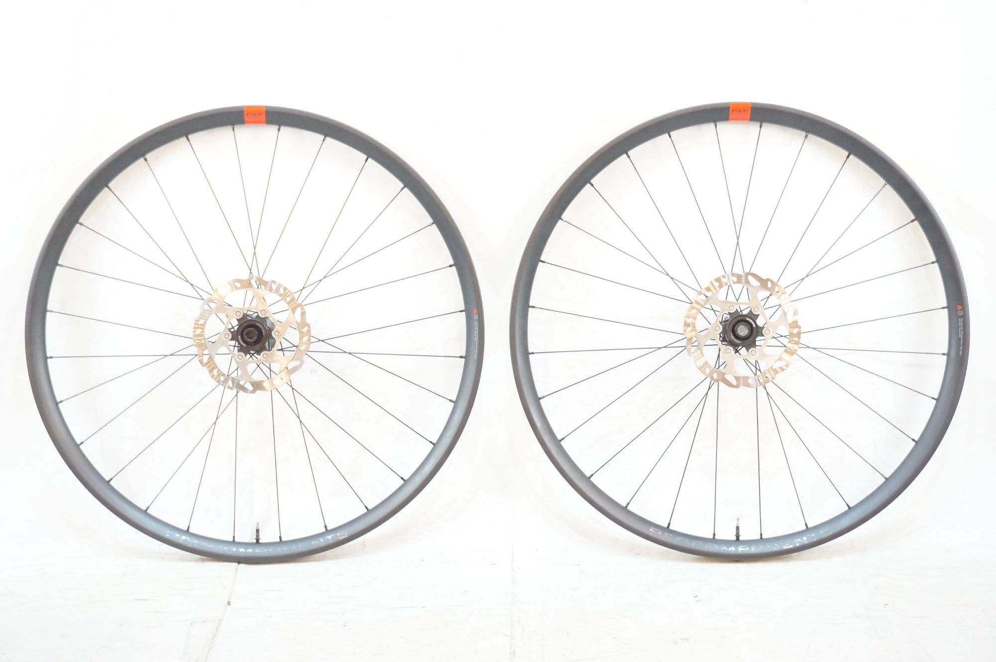 P&P COMPONENTS 「ピーアンドピーコンポーネンツ」 WH-C1600M SHIMANO