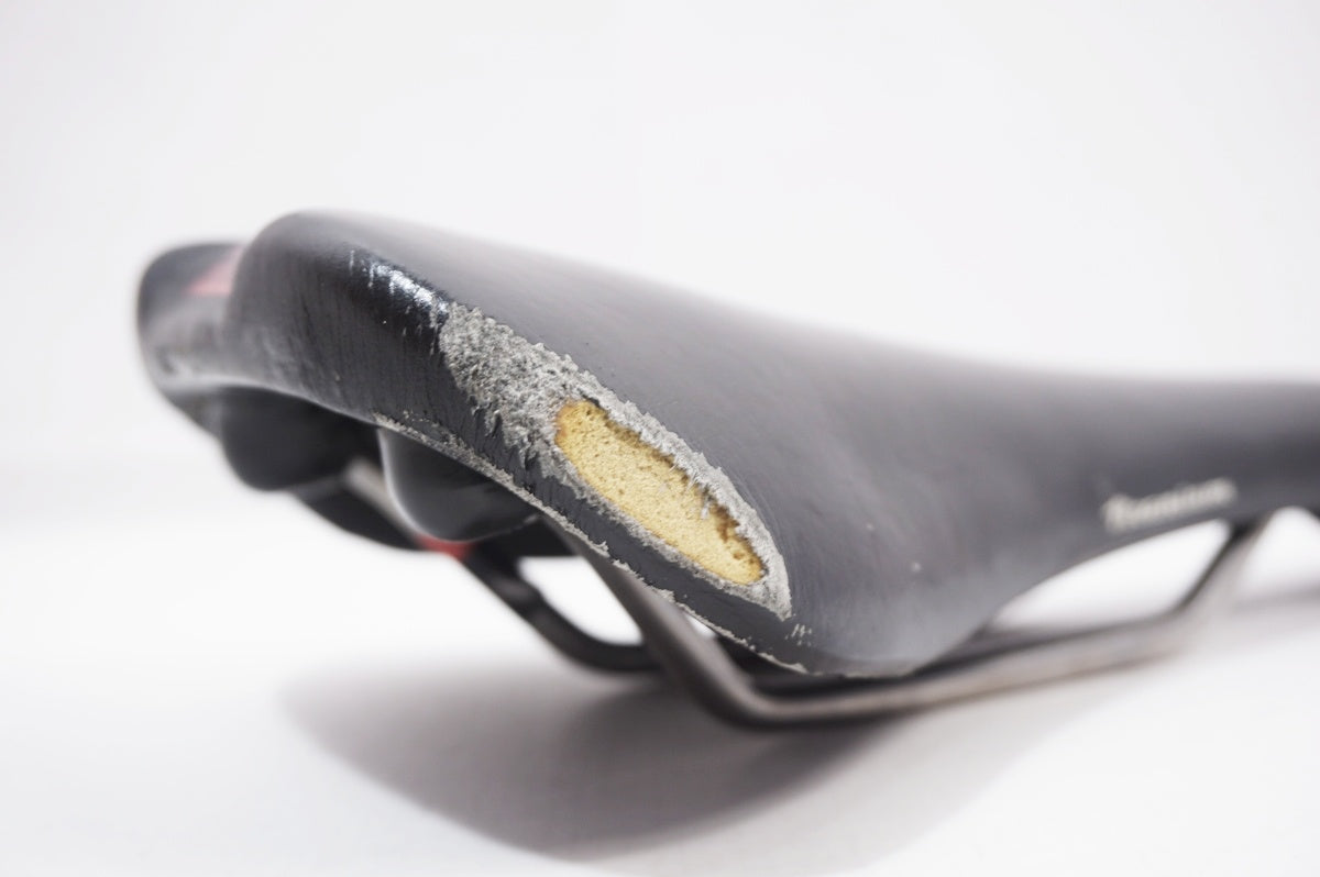 SELLE ITALIA 「セライタリア」 FLITE サドル / バイチャリ世田谷店