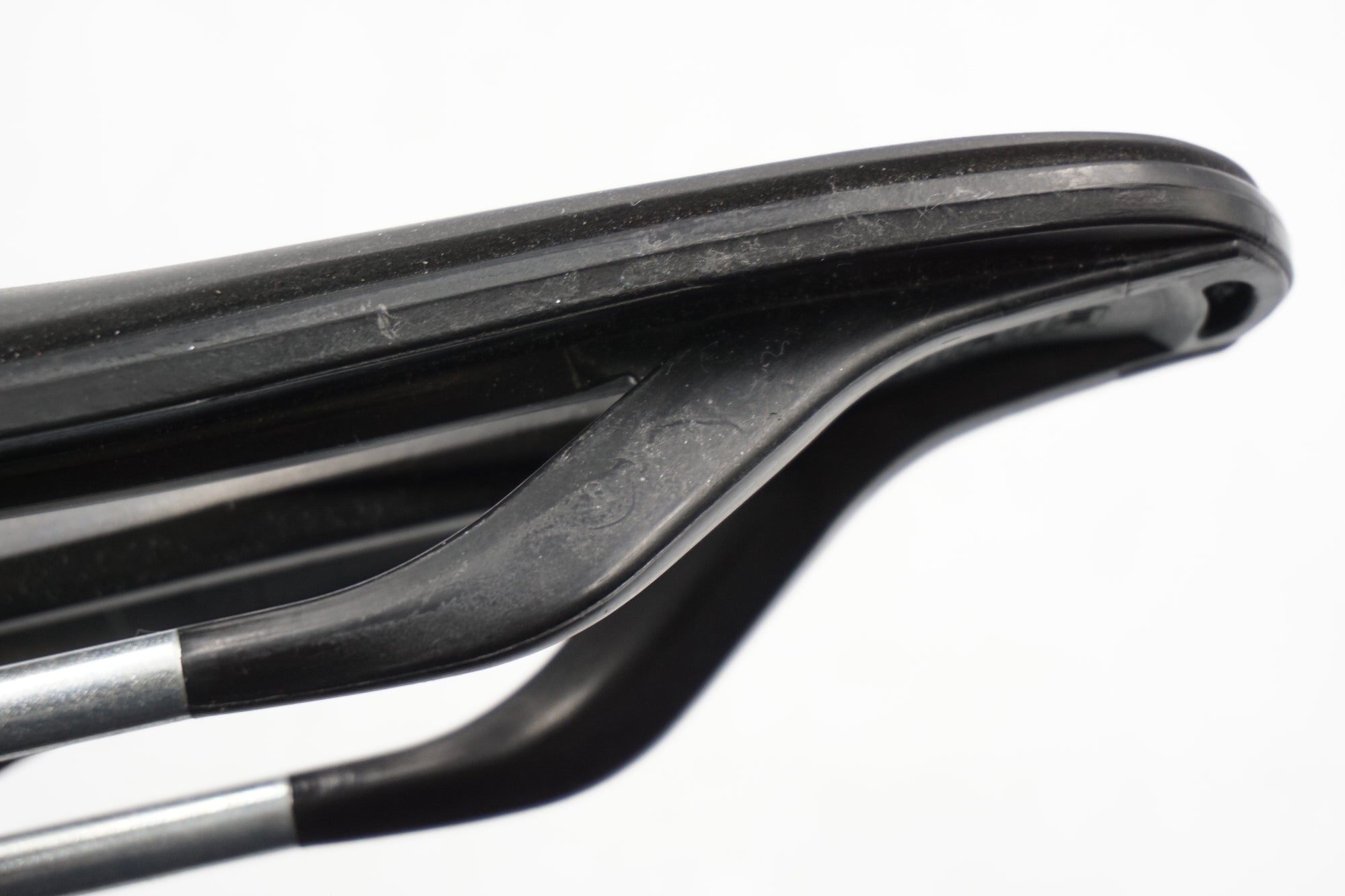 SELLE ITALIA 「セライタリア」 PATENT PENDING サドル / 奈良店