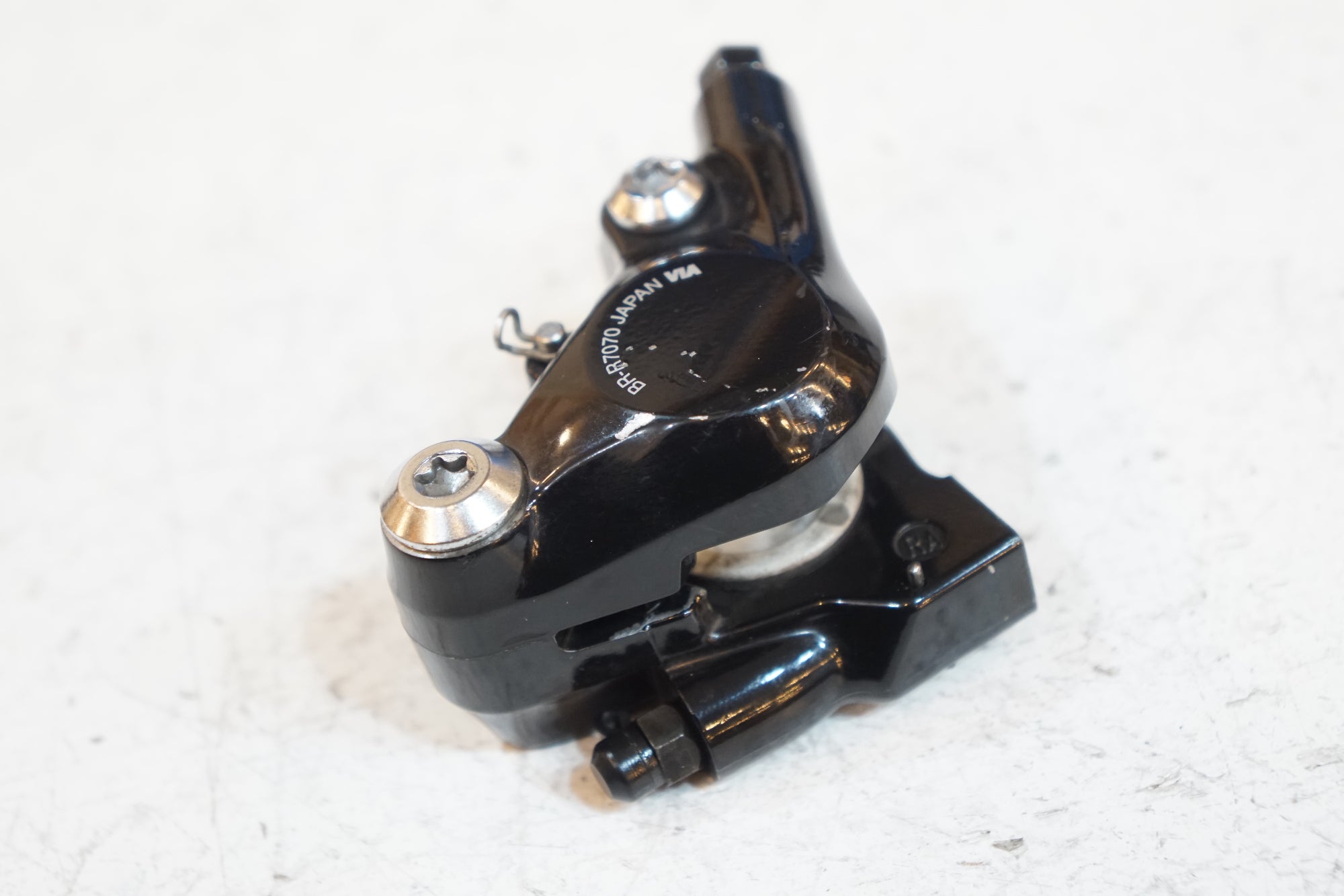 SHIMANO 「シマノ」 105 BR-R7070 ディスクブレーキ セット / バイチャリ浦和ベース