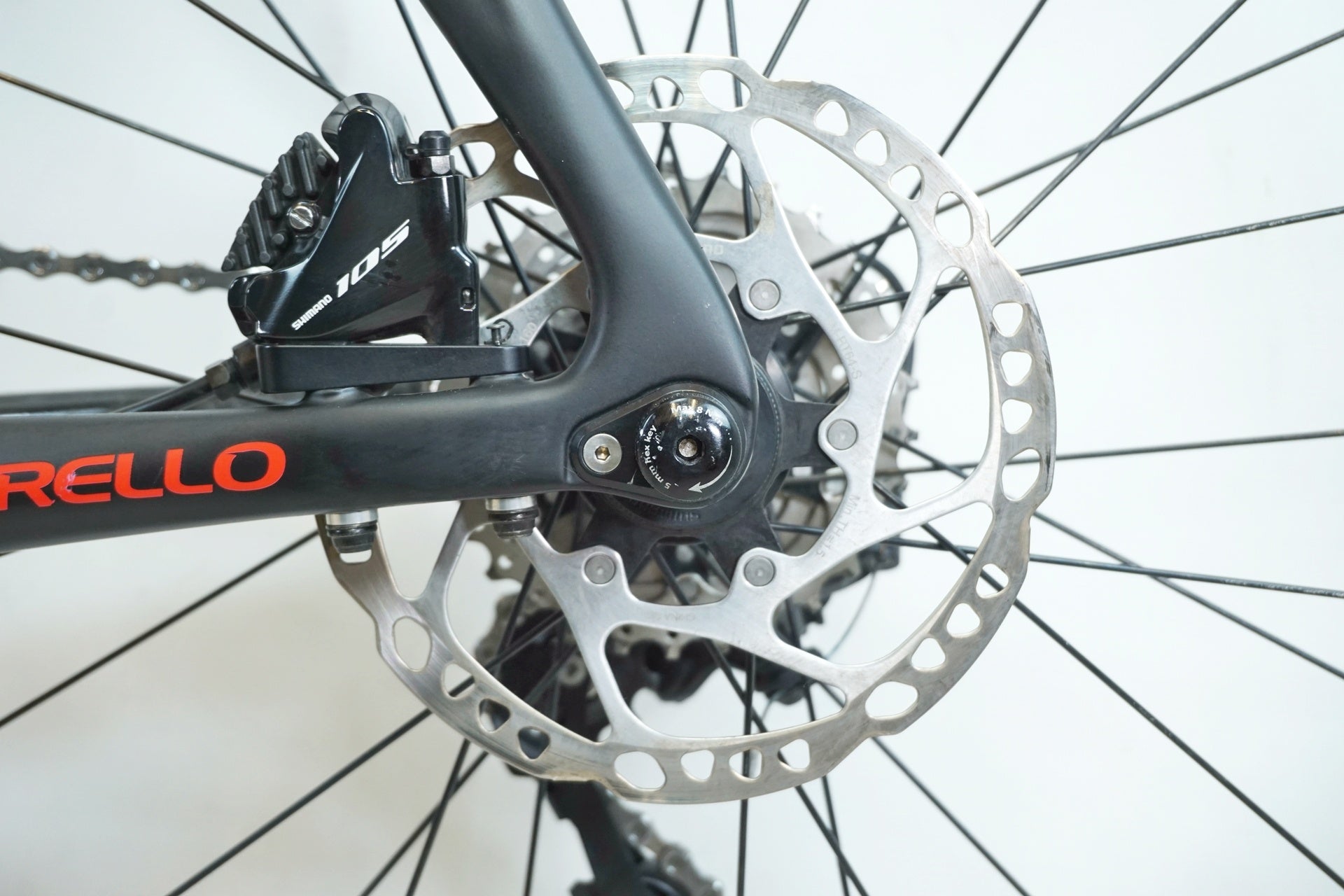 PINARELLO 「ピナレロ」 RAZHA DISK 2022年モデル ロードバイク / 有明ガーデン店