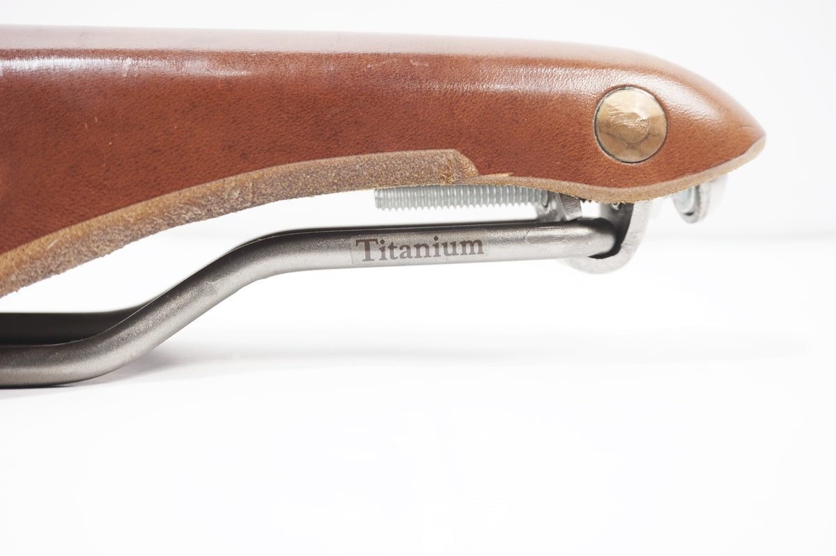 BROOKS 「ブルックス」 SWIFT サドル / バイチャリ世田谷店