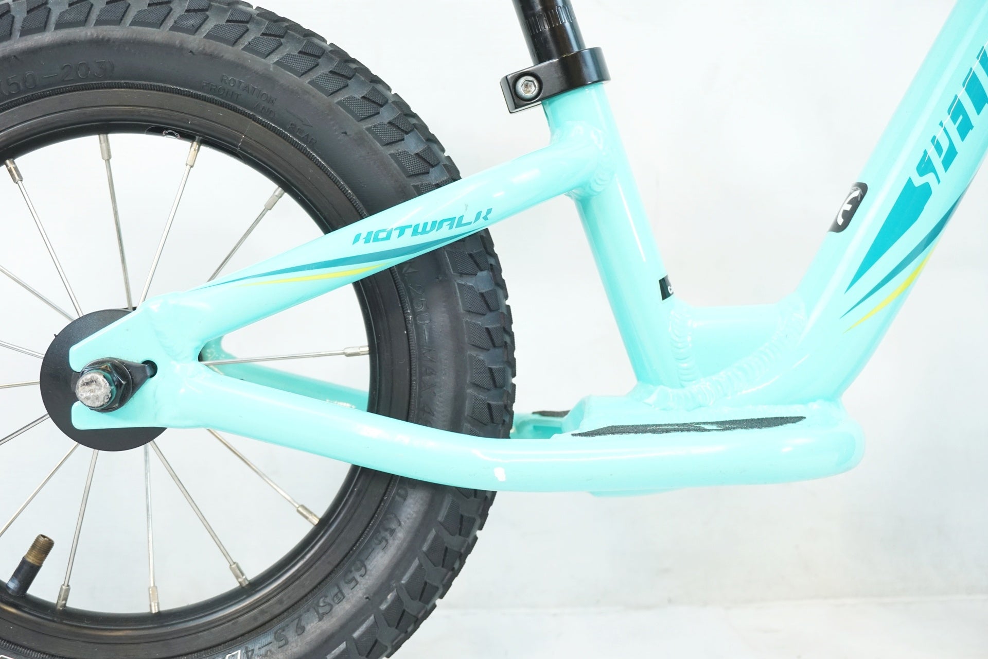 SPECIALIZED 「スペシャライズド」 HOTWALK 2016年モデル キッズバイク / 有明ガーデン店