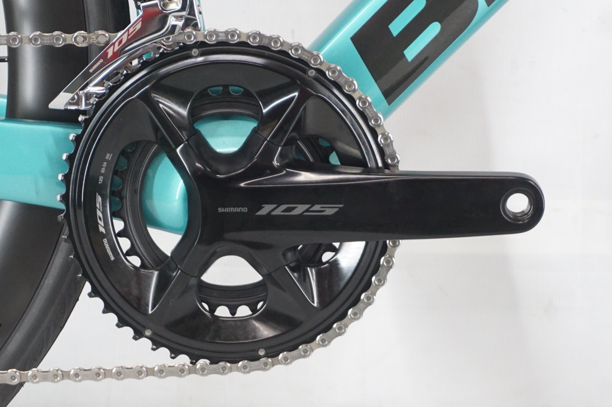 BIANCHI 「ビアンキ」 OLTRE COMP 105 Di2 2025年モデル ロードバイク / 阪急塚口店