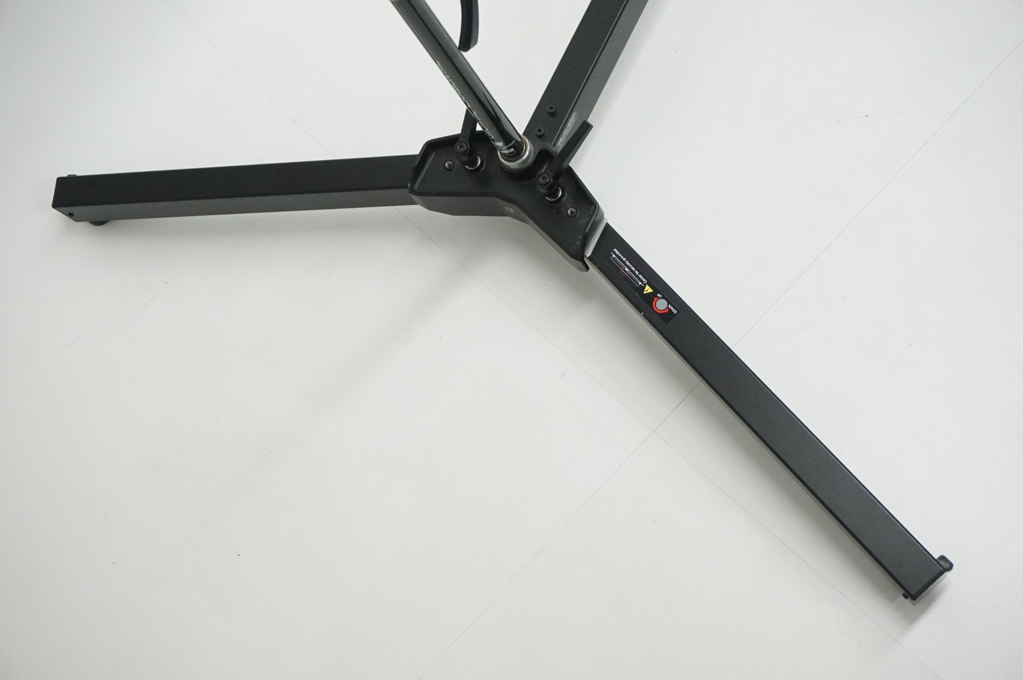 GROWTAC 「グロータック」 GT-ROLLER M1.1 サイクルトレーナー / 福岡店