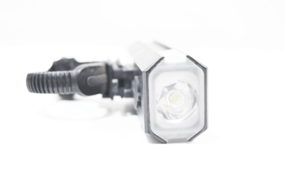 CATEYE 「キャットアイ」 AMPP500 フロントライト / バイチャリ世田谷店