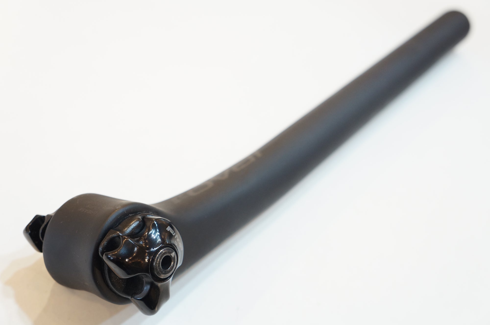 ROVAL 「ロバール」 TERRA CARBON φ27.2 340mm シートポスト / バイチャリ浦和ベース