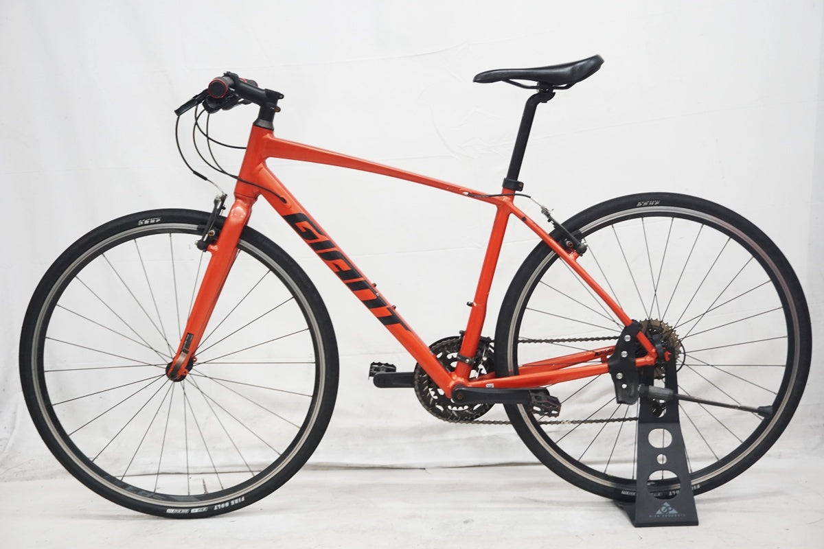 GIANT 「ジャイアント」 ESCAPE RX 3 2022年モデル クロスバイク/ 大阪