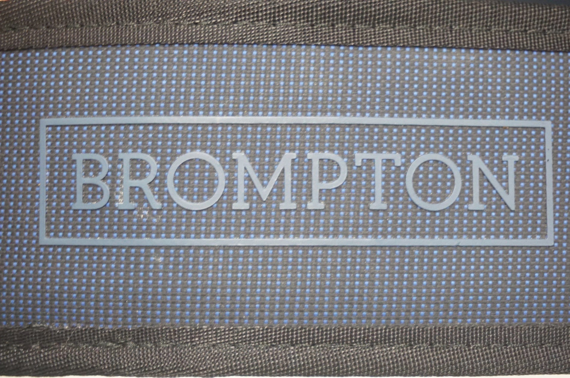 BROMPTON 「ブロンプトン」 ROLL TOP WATERPROOF BAG フロントバッグ / 福岡店
