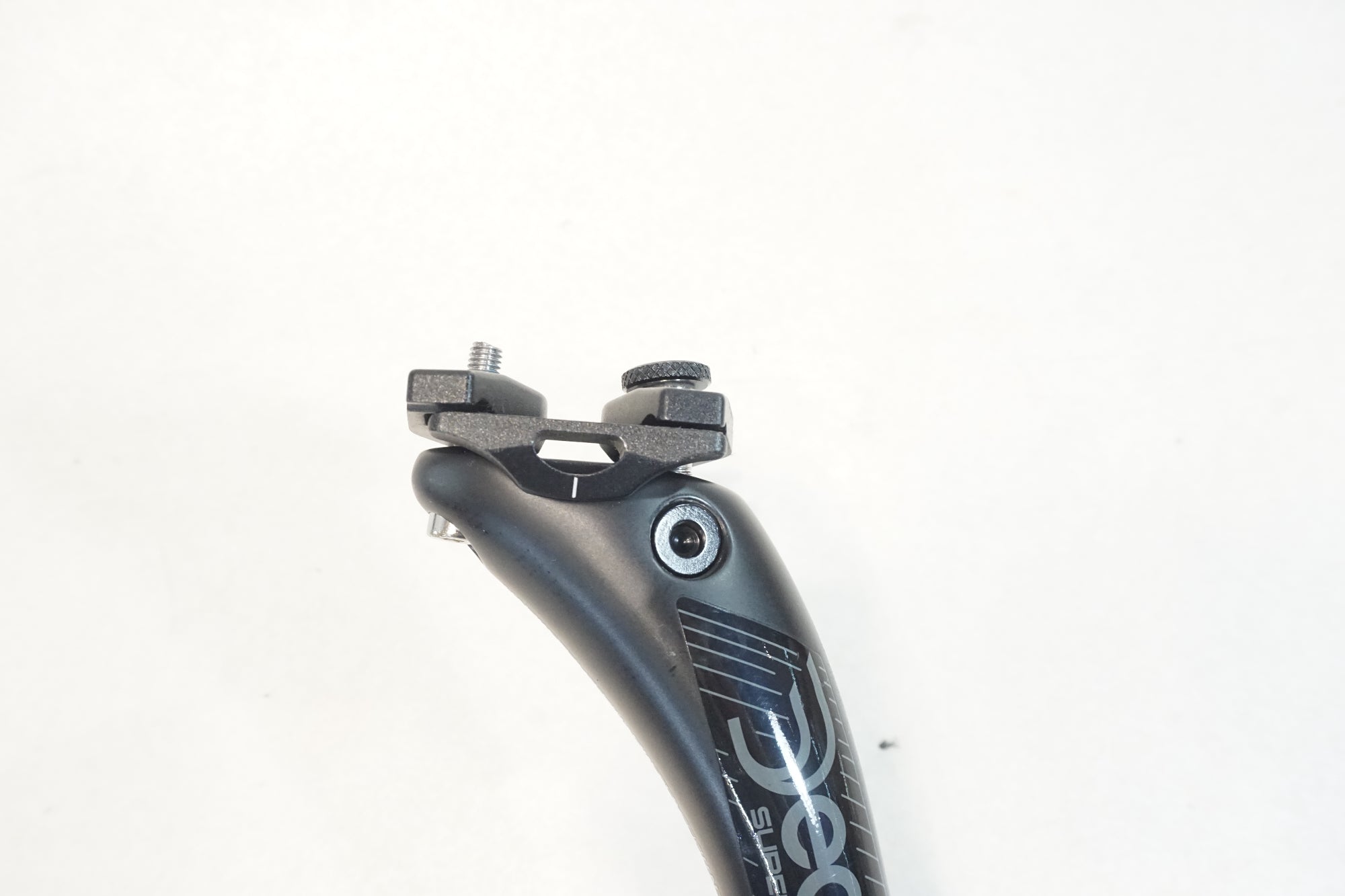 DEDA 「デダ」 SUPERZERO φ27.2 カーボン シートポスト / 横浜戸塚店